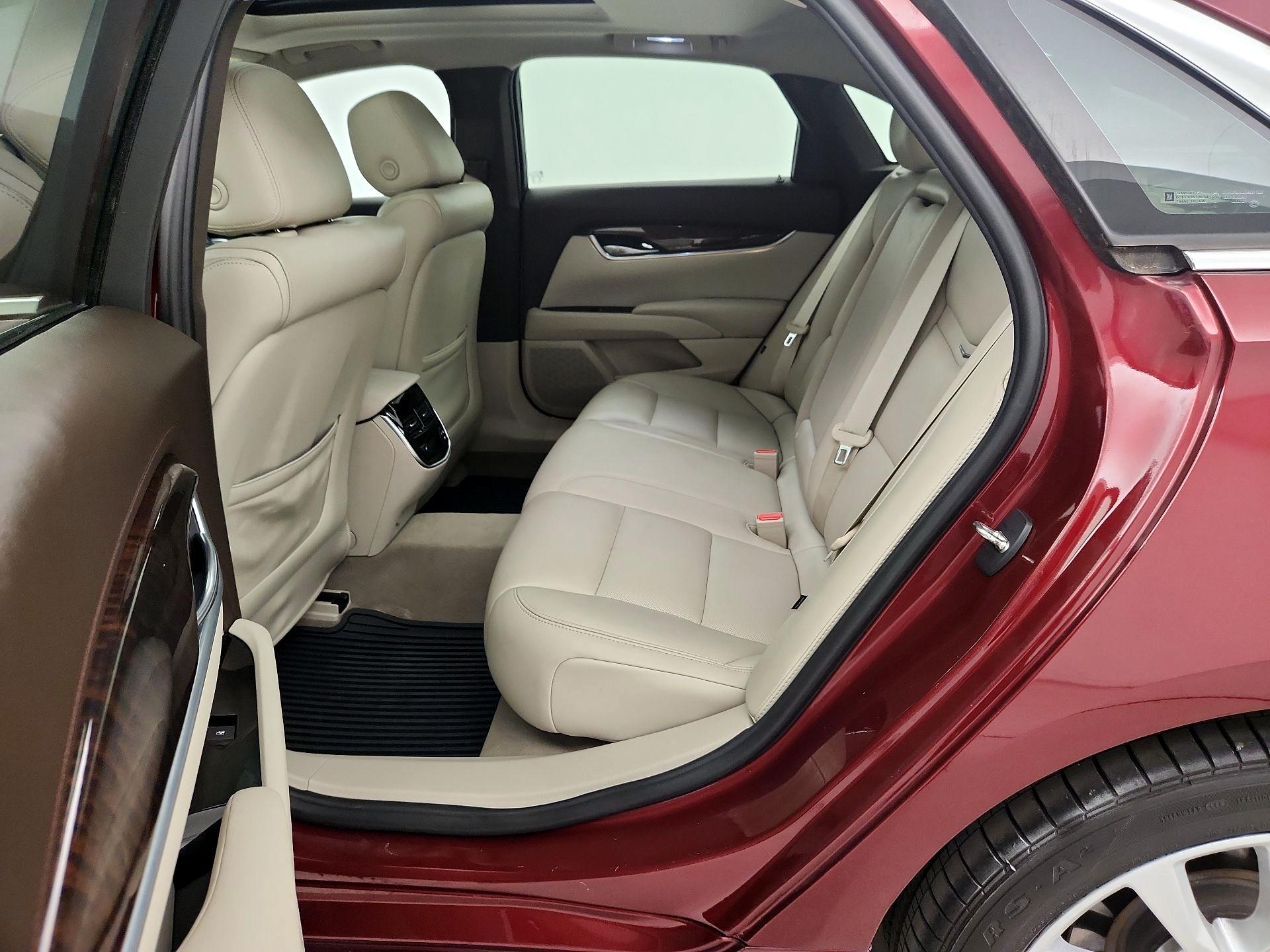 Thumbnail: 2016 Cadillac XTS - 18