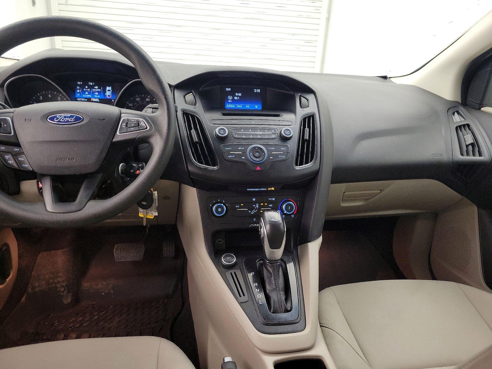 2015 Ford Focus SE - Photo 10