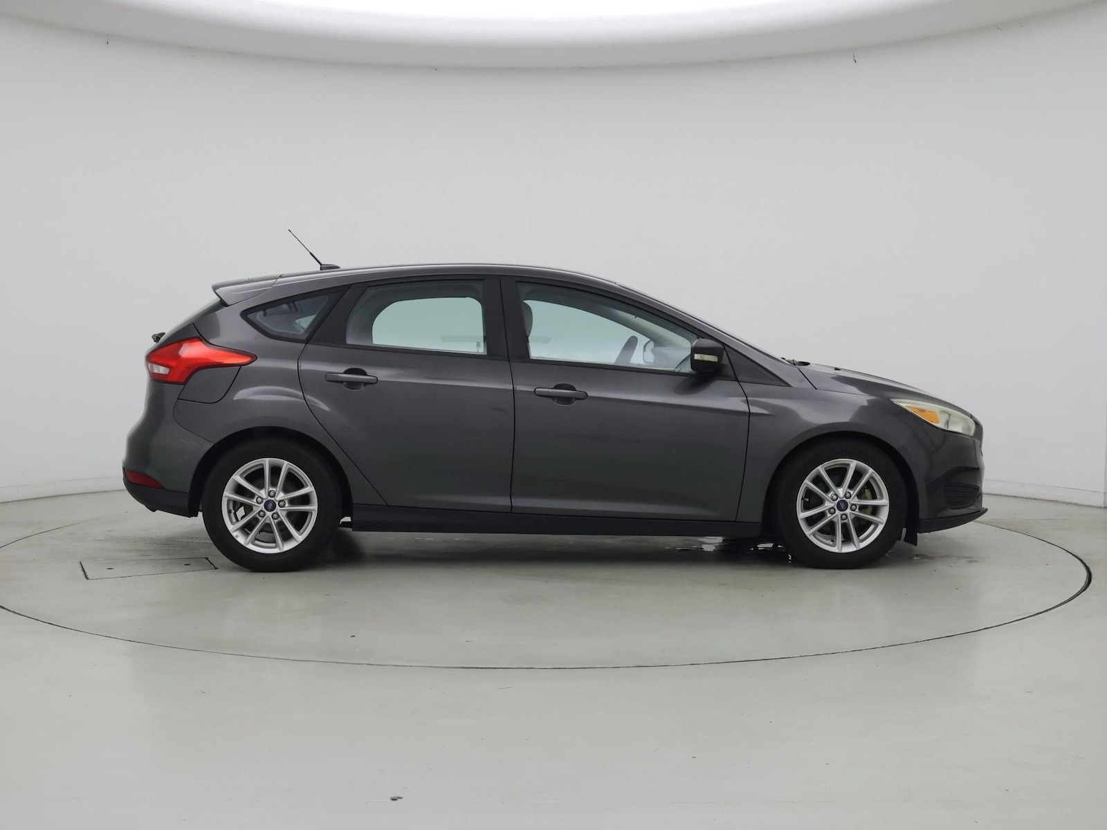 2015 Ford Focus SE - Photo 8