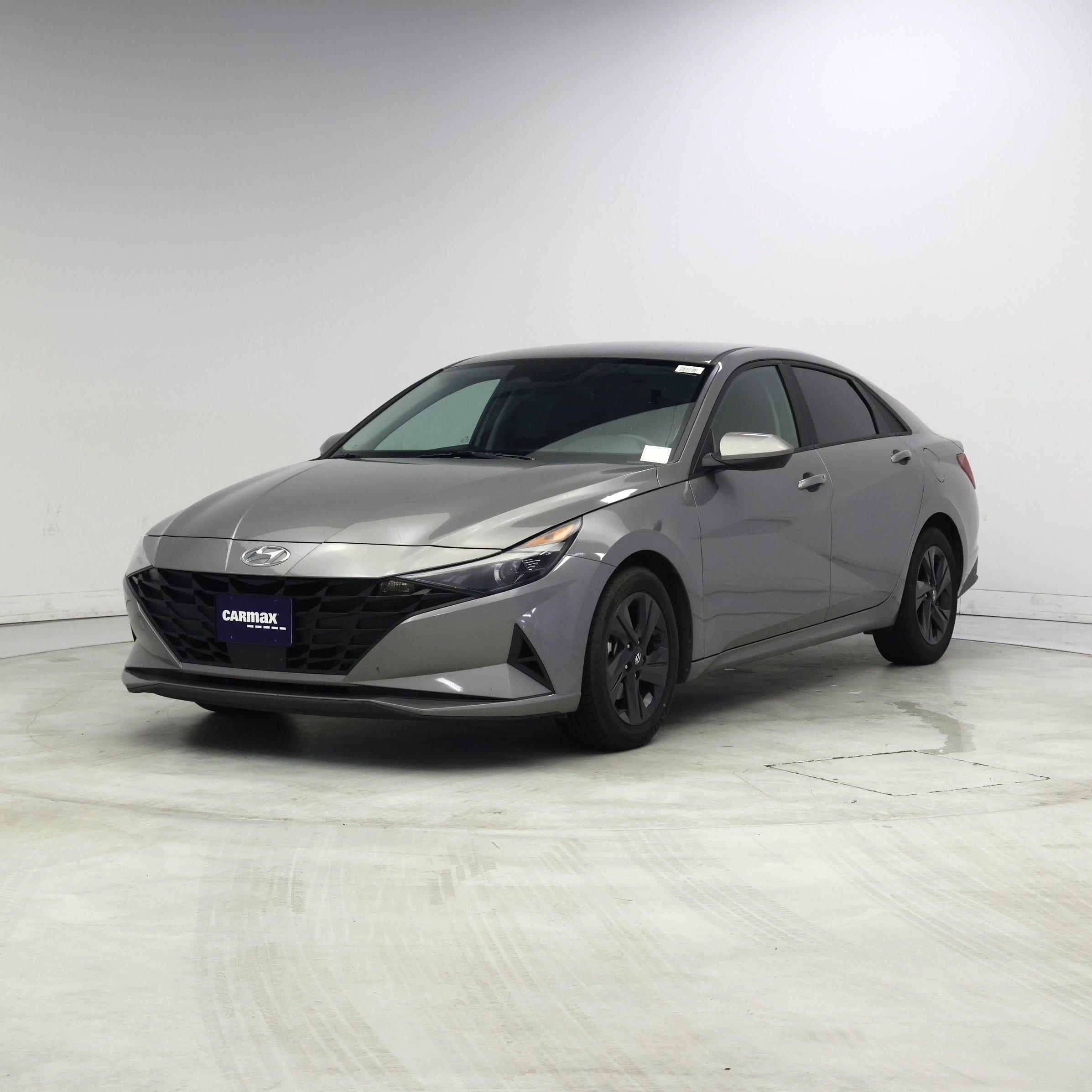 Thumbnail: 2022 Hyundai Elantra - 4