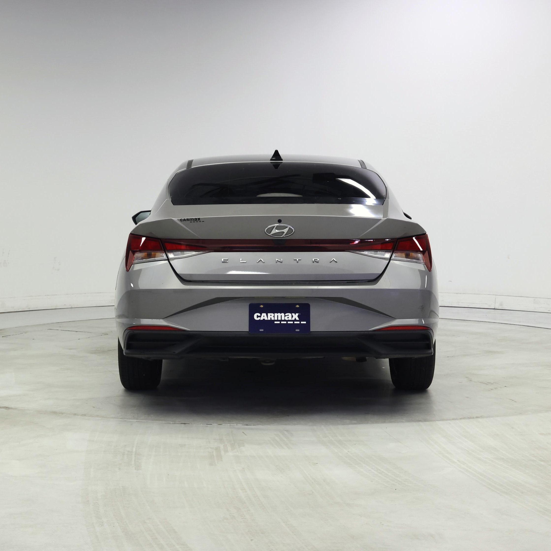 Thumbnail: 2022 Hyundai Elantra - 6