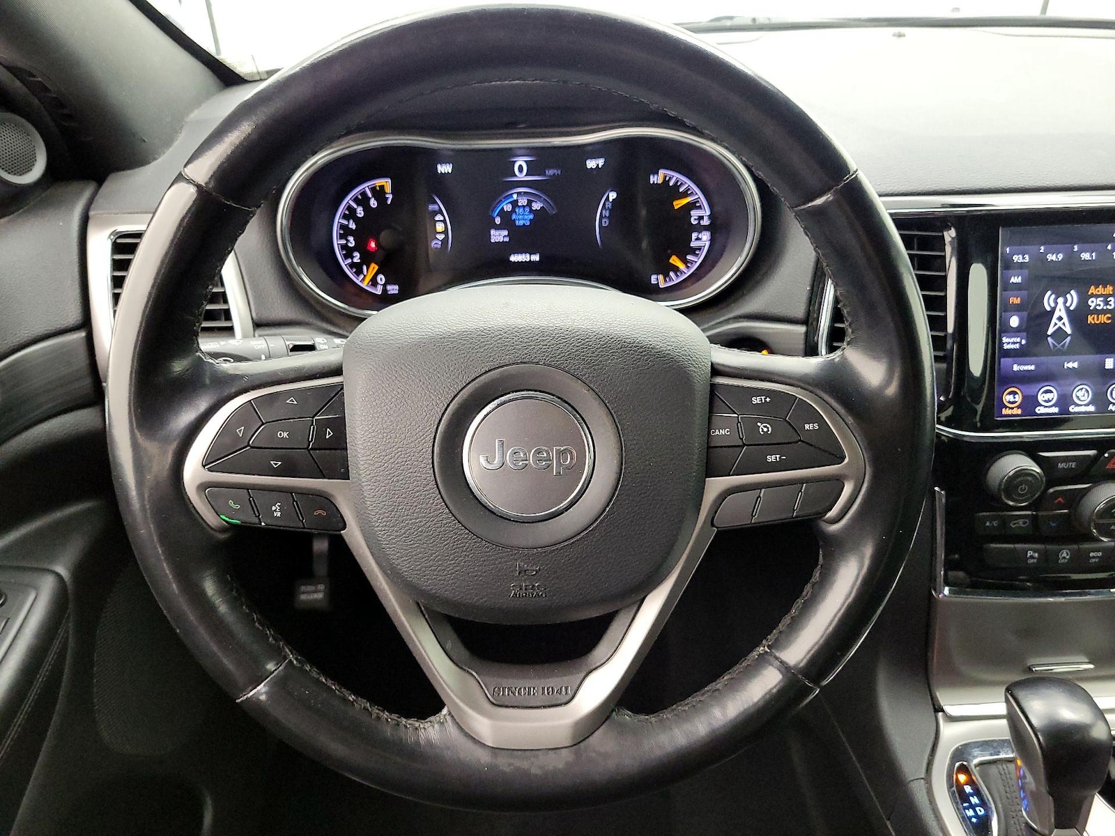 2020 Jeep Grand Cherokee Altitude - Photo 11