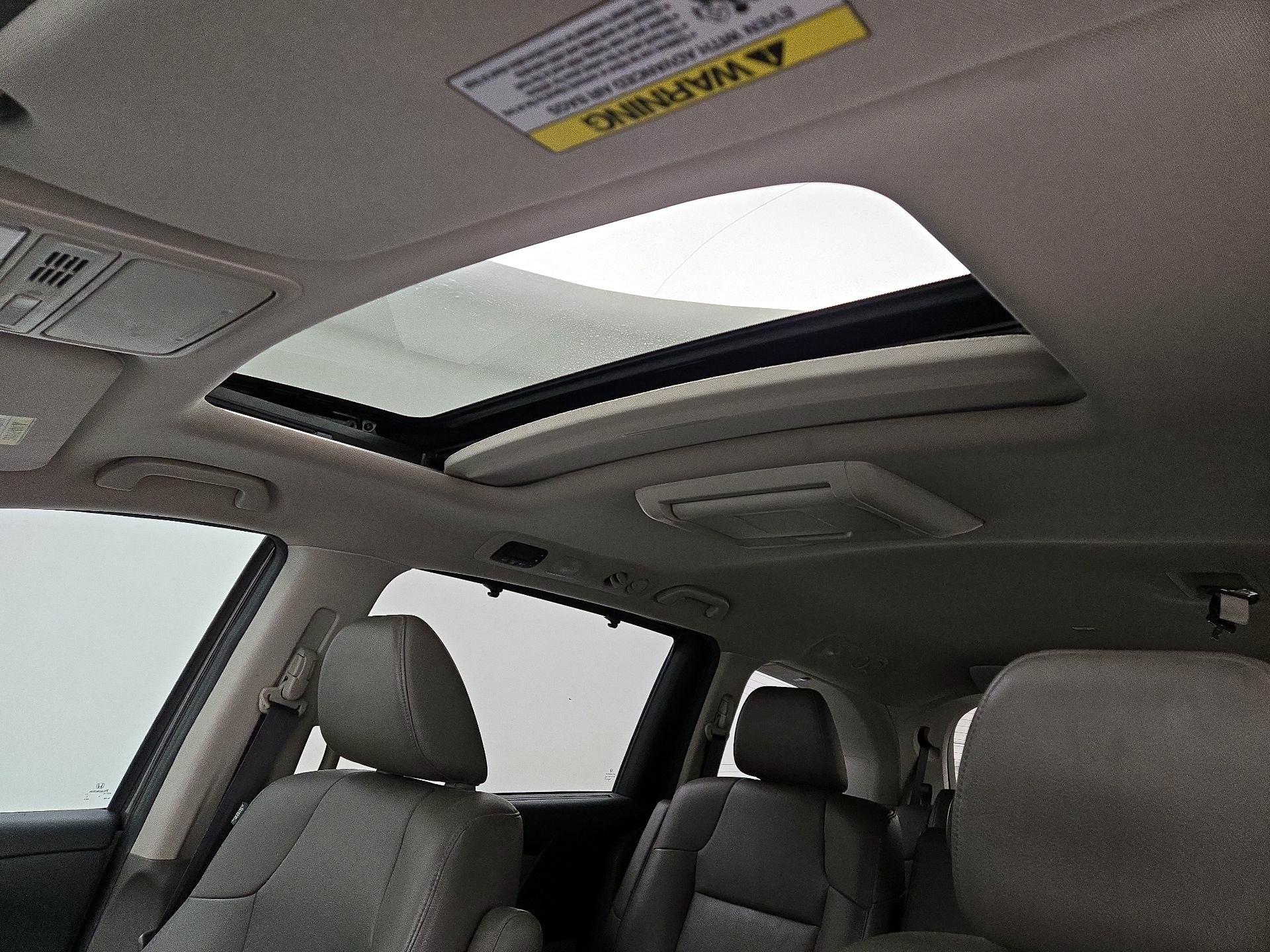 Thumbnail: 2016 Honda Odyssey - 19