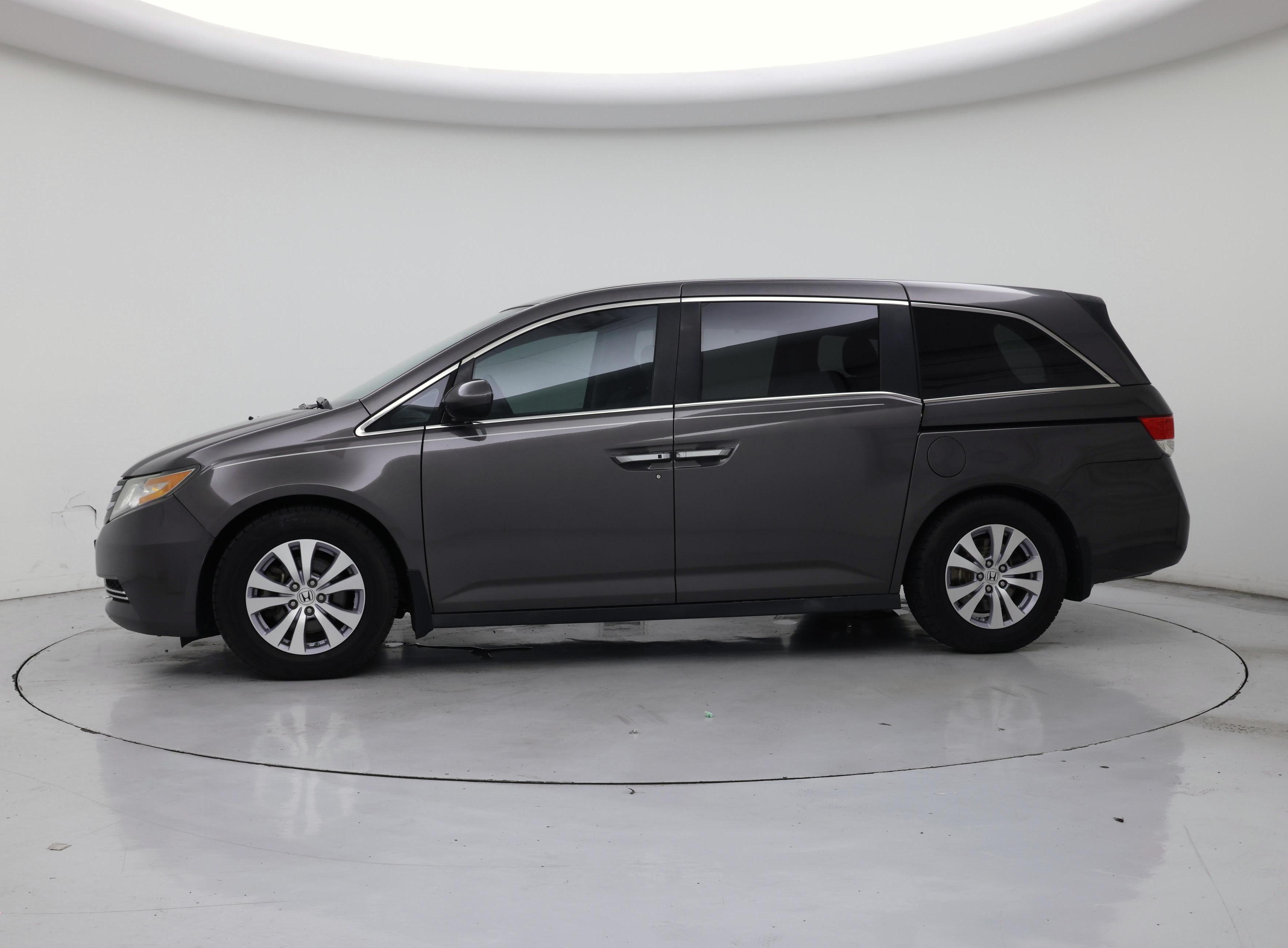 Thumbnail: 2016 Honda Odyssey - 3