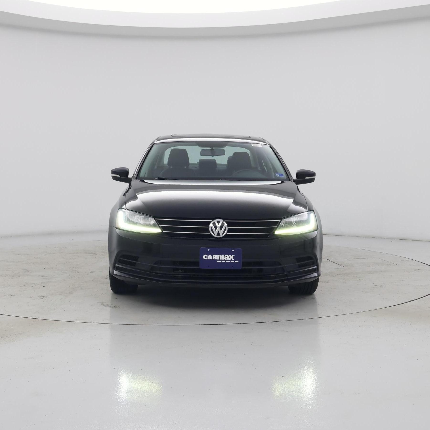 Thumbnail: 2017 Volkswagen Jetta - 5