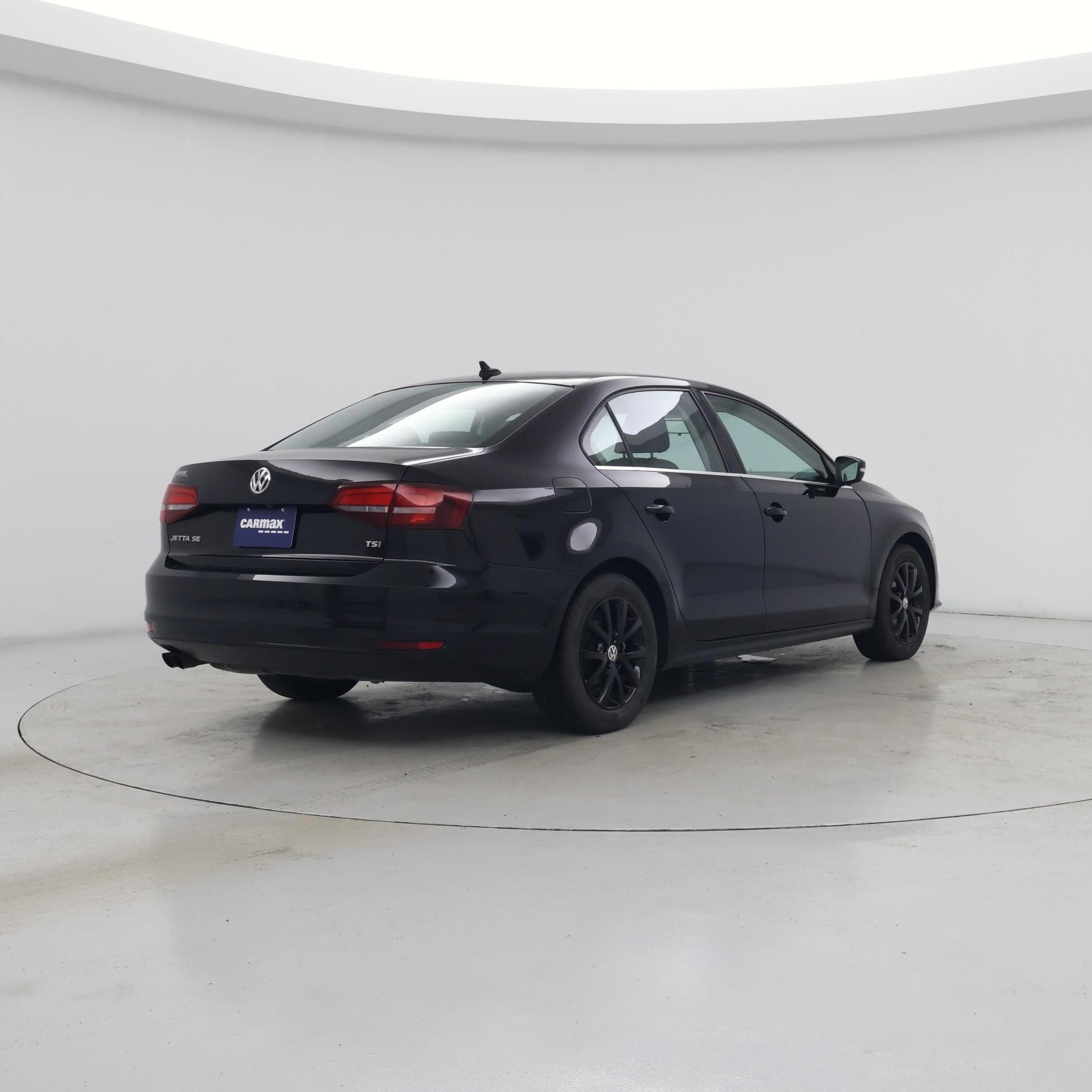 Thumbnail: 2017 Volkswagen Jetta - 8