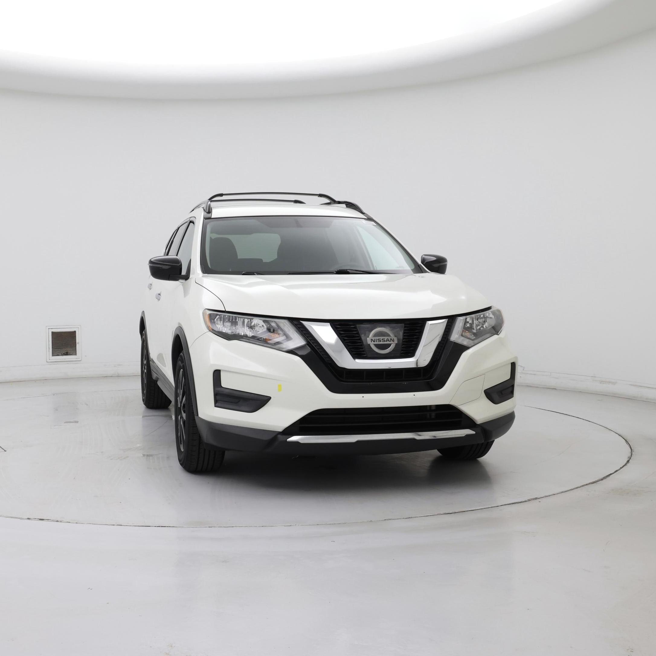 Thumbnail: 2017 Nissan Rogue - 5