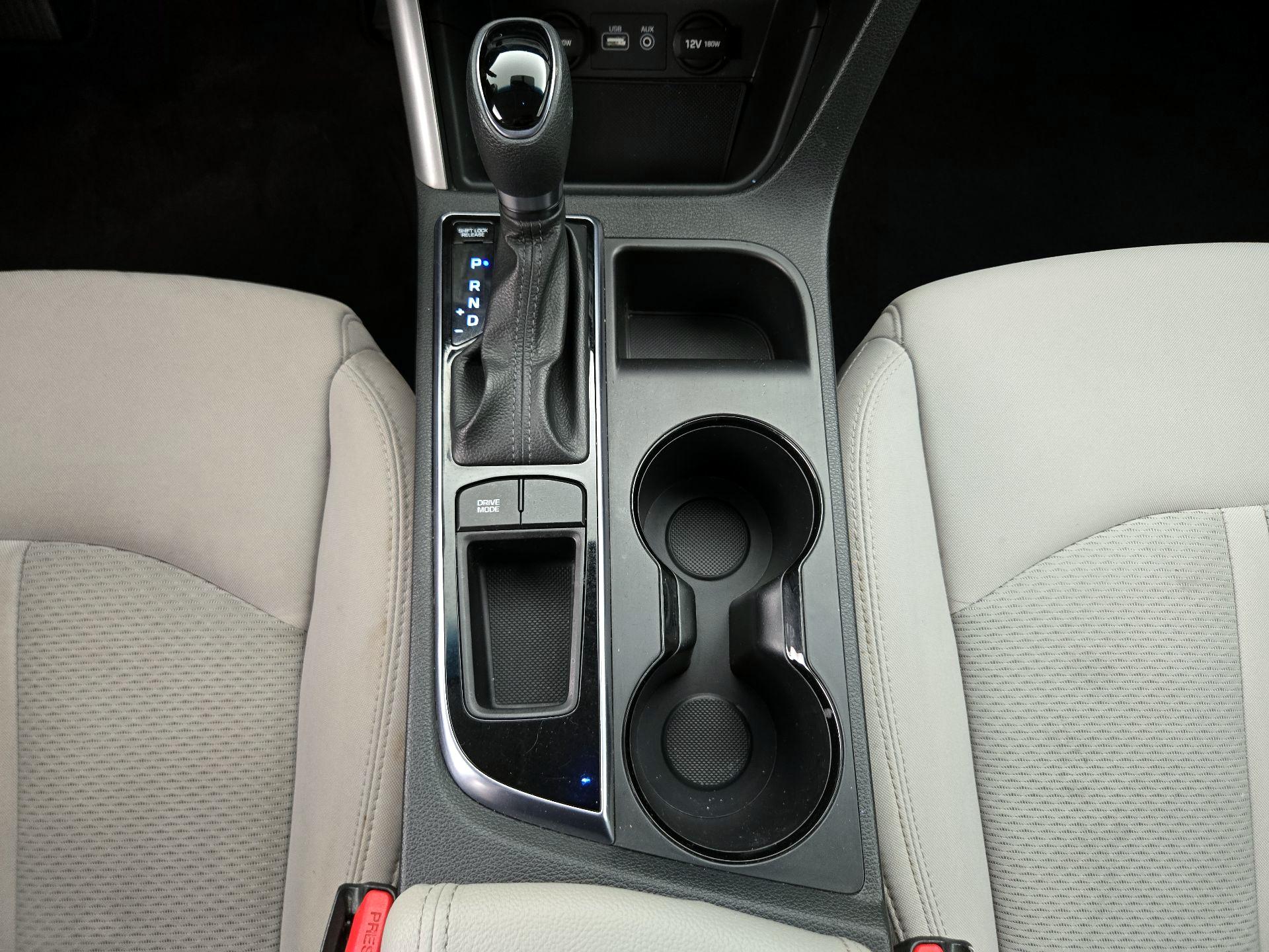 Thumbnail: 2016 Hyundai Sonata - 17