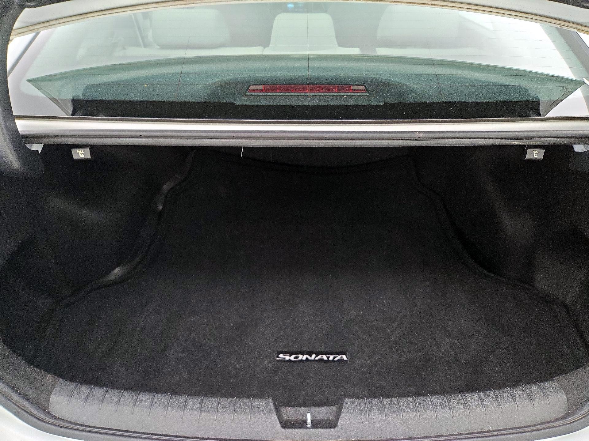 Thumbnail: 2016 Hyundai Sonata - 20