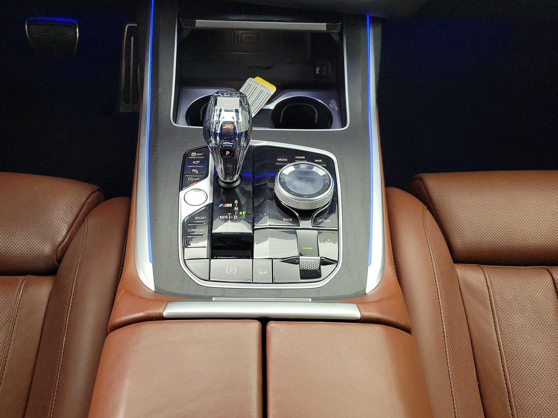 Thumbnail: 2021 BMW X7 - 18