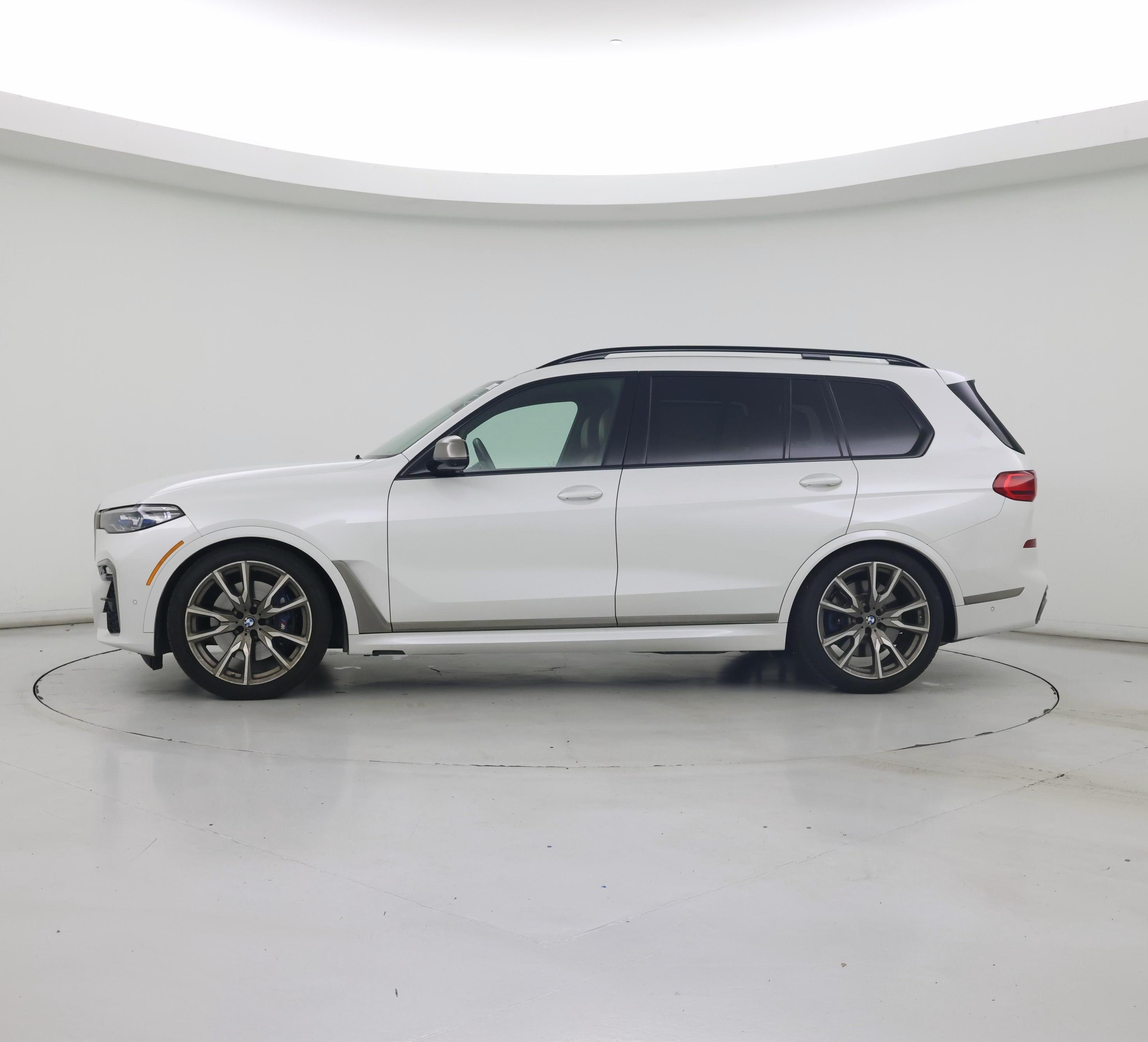 Thumbnail: 2021 BMW X7 - 3