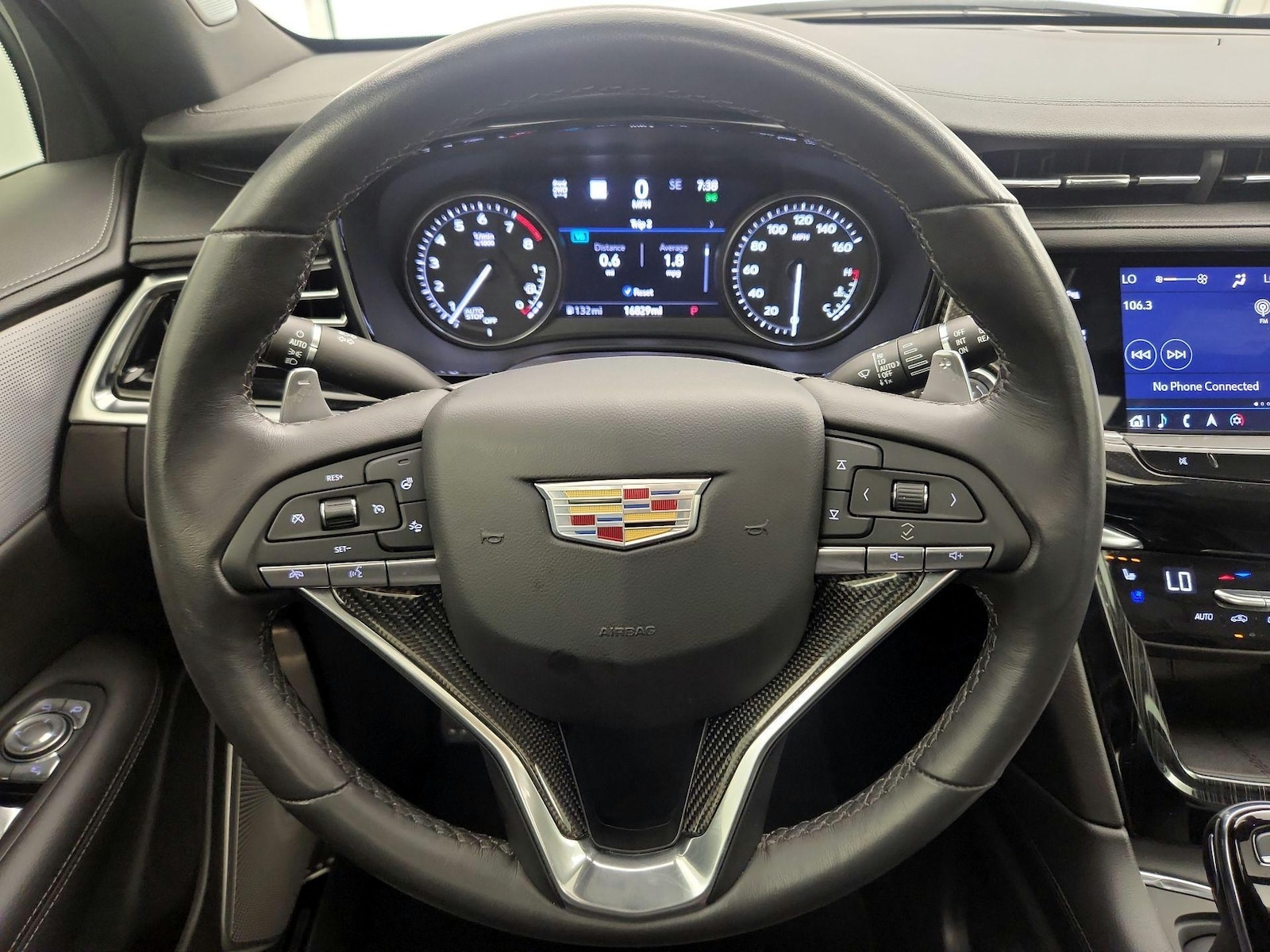 2023 Cadillac XT6 Sport - Photo 11