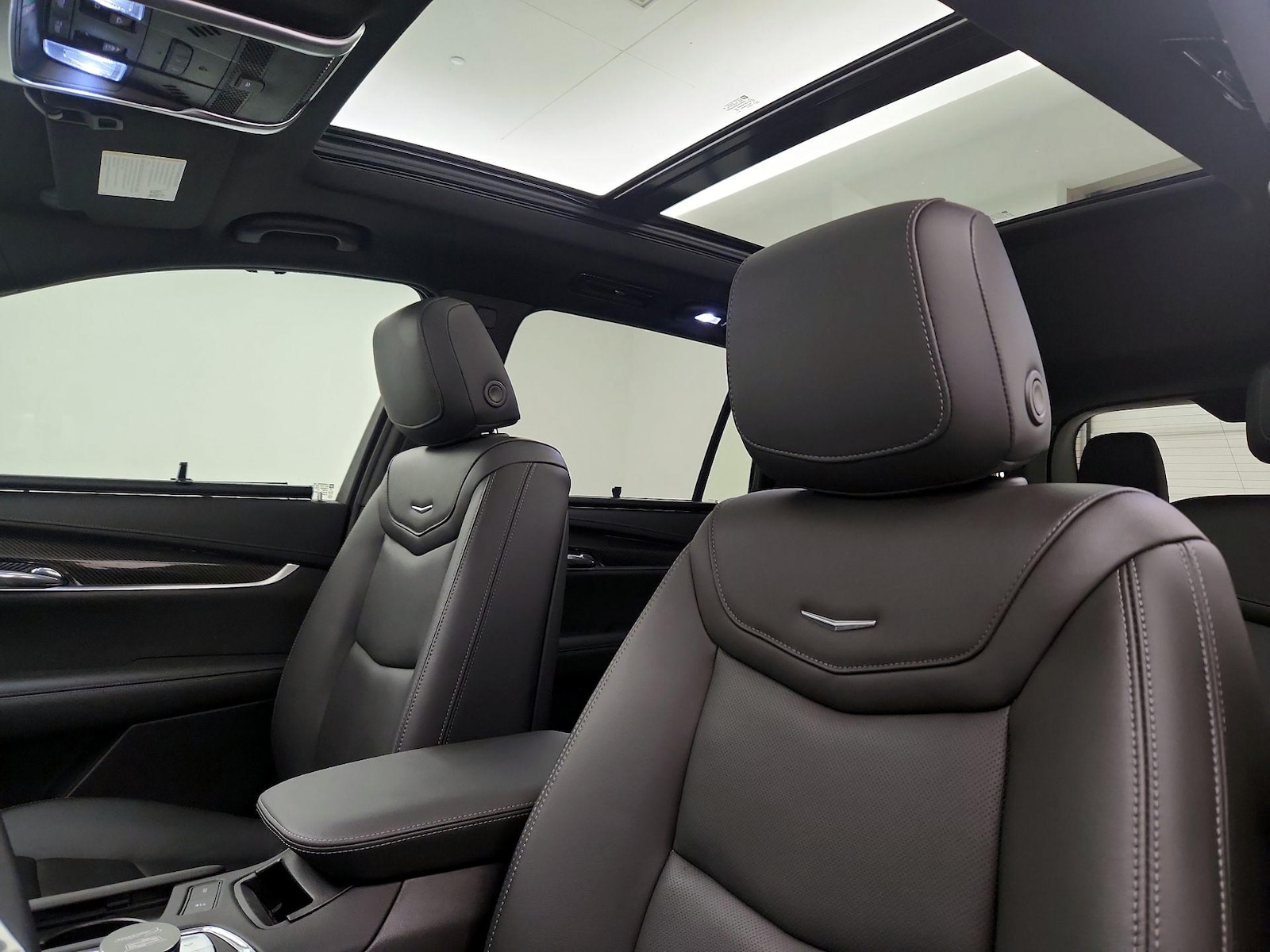 2023 Cadillac XT6 Sport - Photo 19