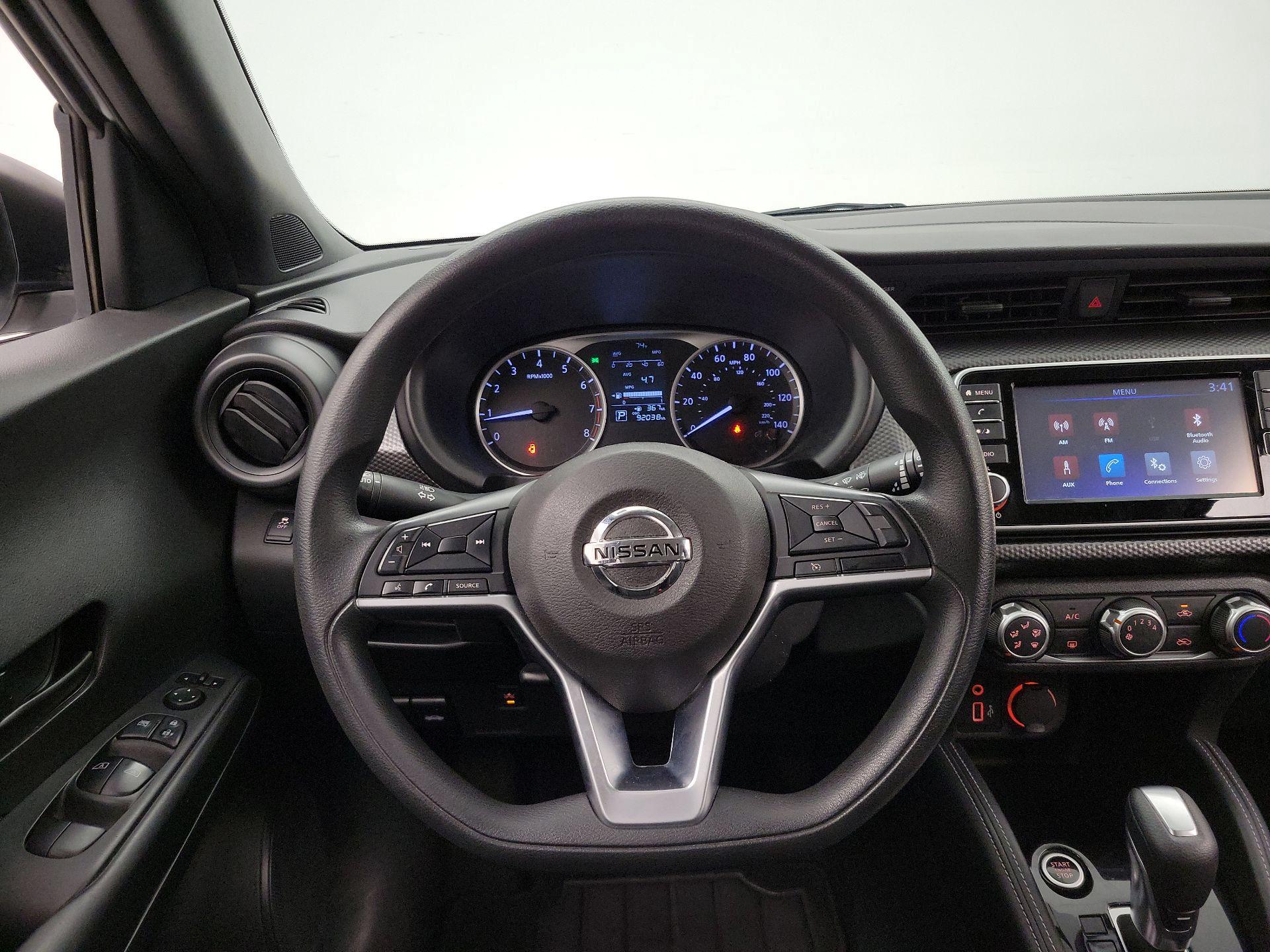 Thumbnail: 2018 Nissan Kicks - 10