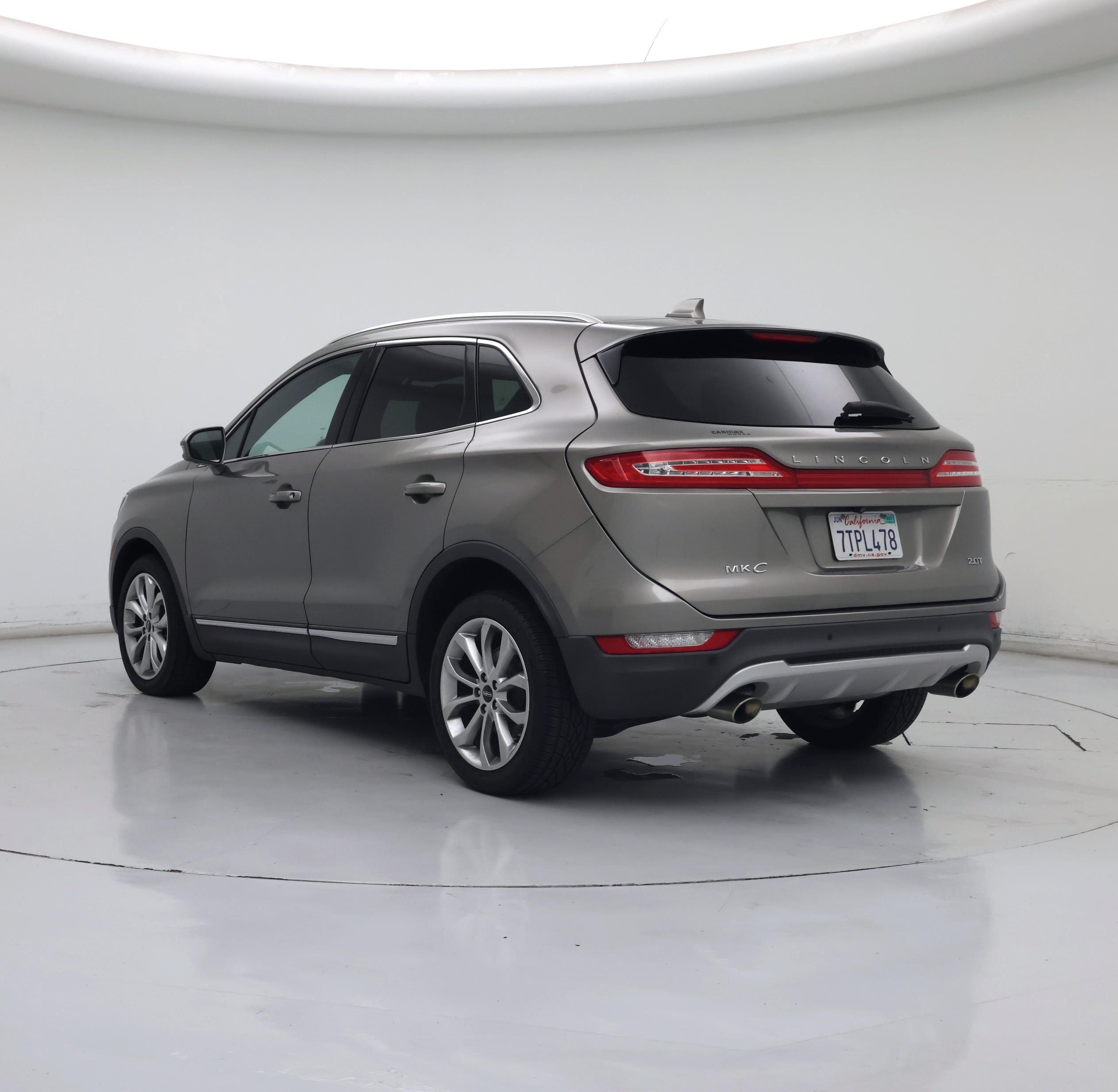 Thumbnail: 2017 Lincoln MKC - 2