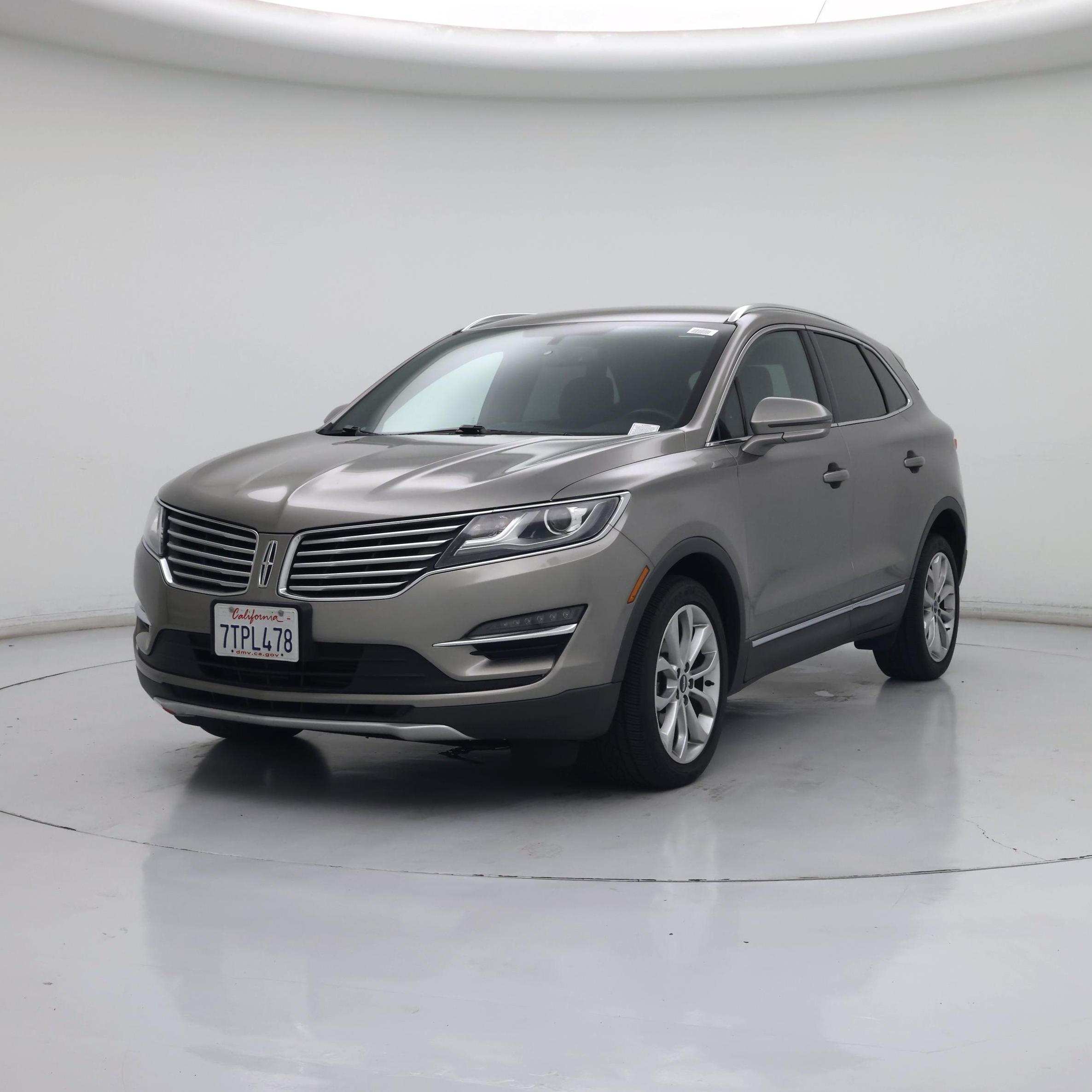 Thumbnail: 2017 Lincoln MKC - 4