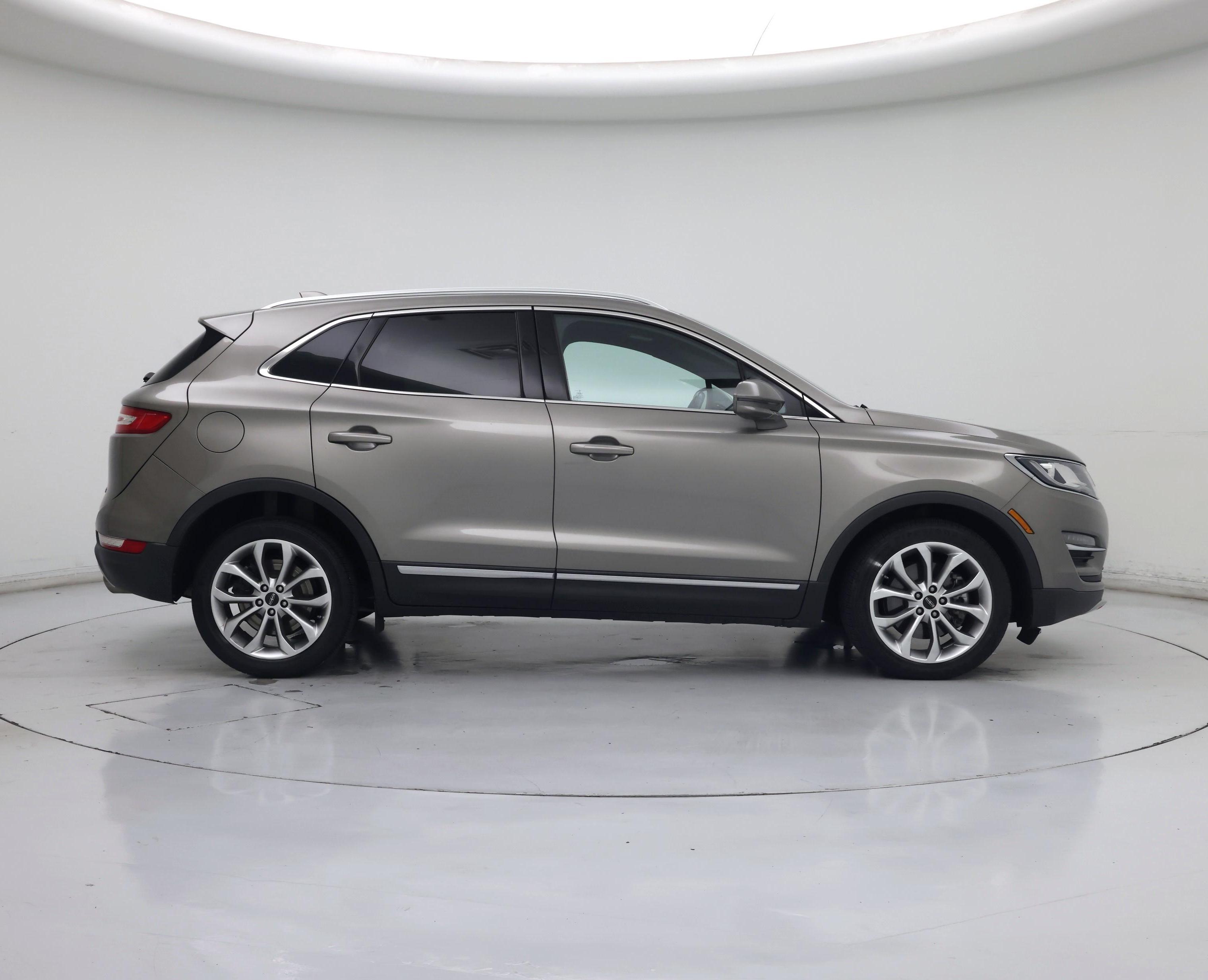 Thumbnail: 2017 Lincoln MKC - 7