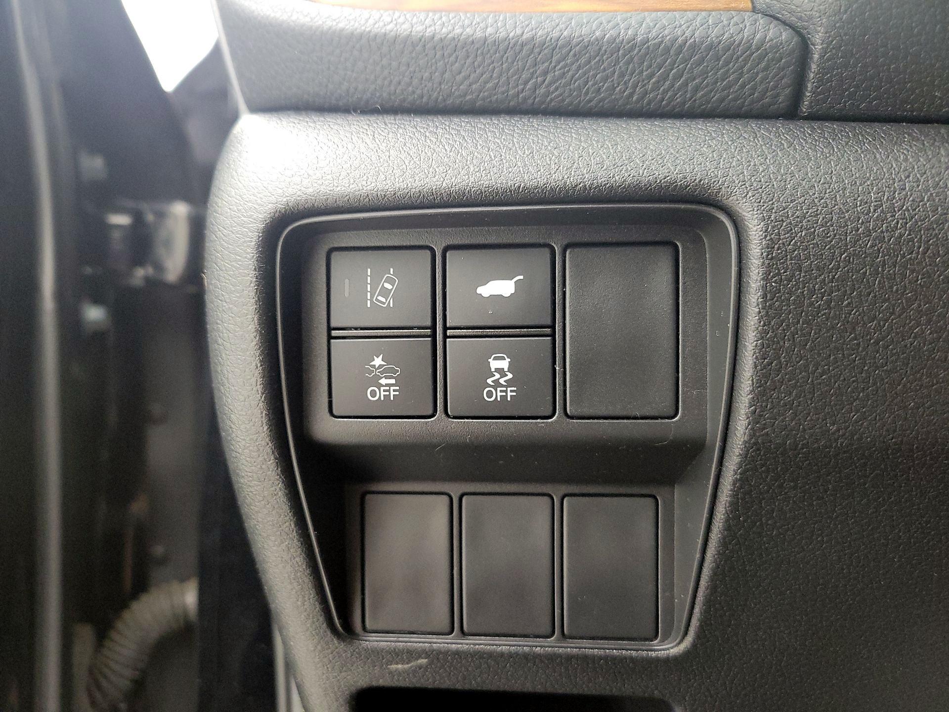 Thumbnail: 2018 Honda CR-V - 13