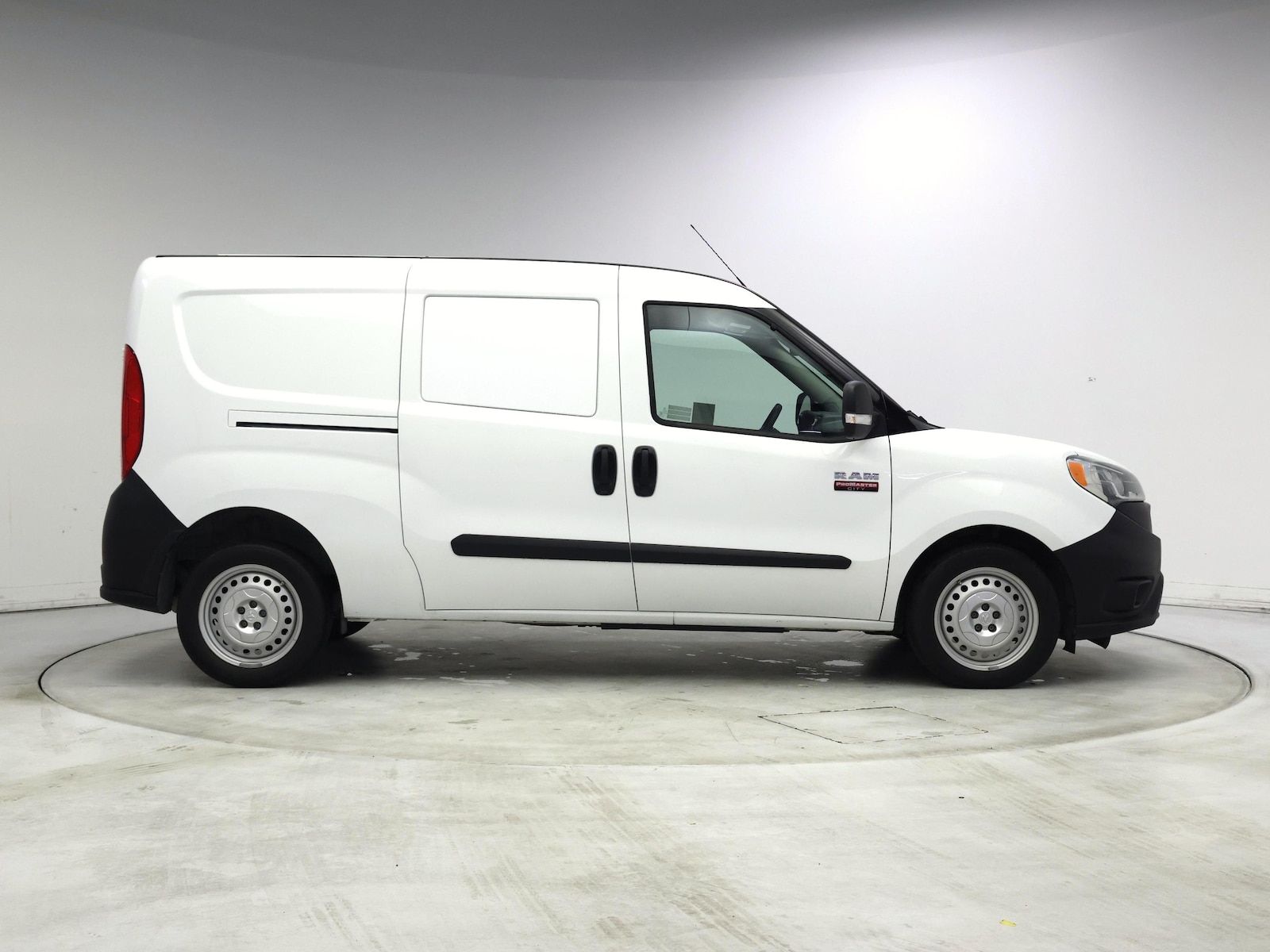 2021 RAM Promaster City Tradesman - Photo 8