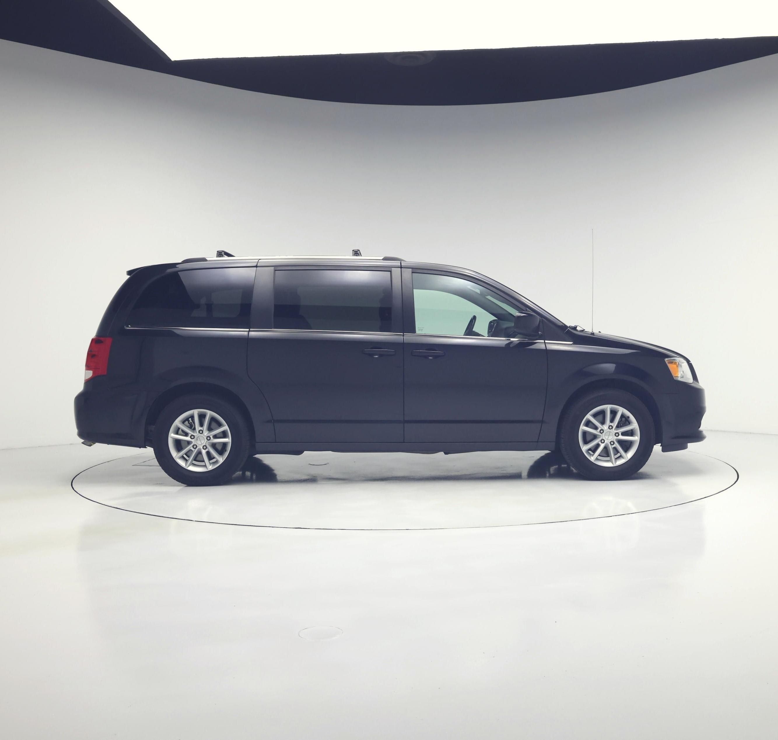 Thumbnail: 2019 Dodge Grand Caravan - 7