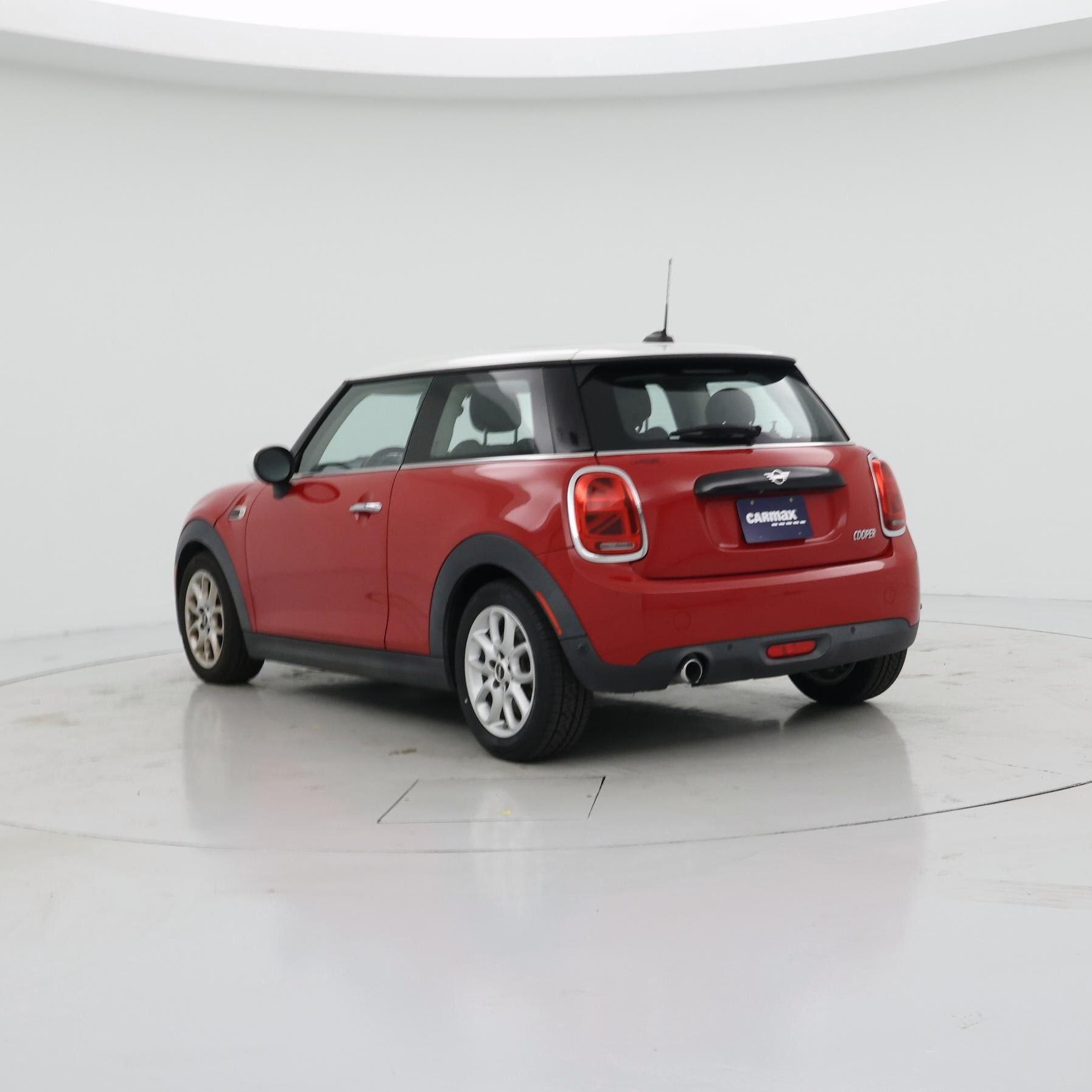 Thumbnail: 2021 MINI Cooper Hardtop - 2