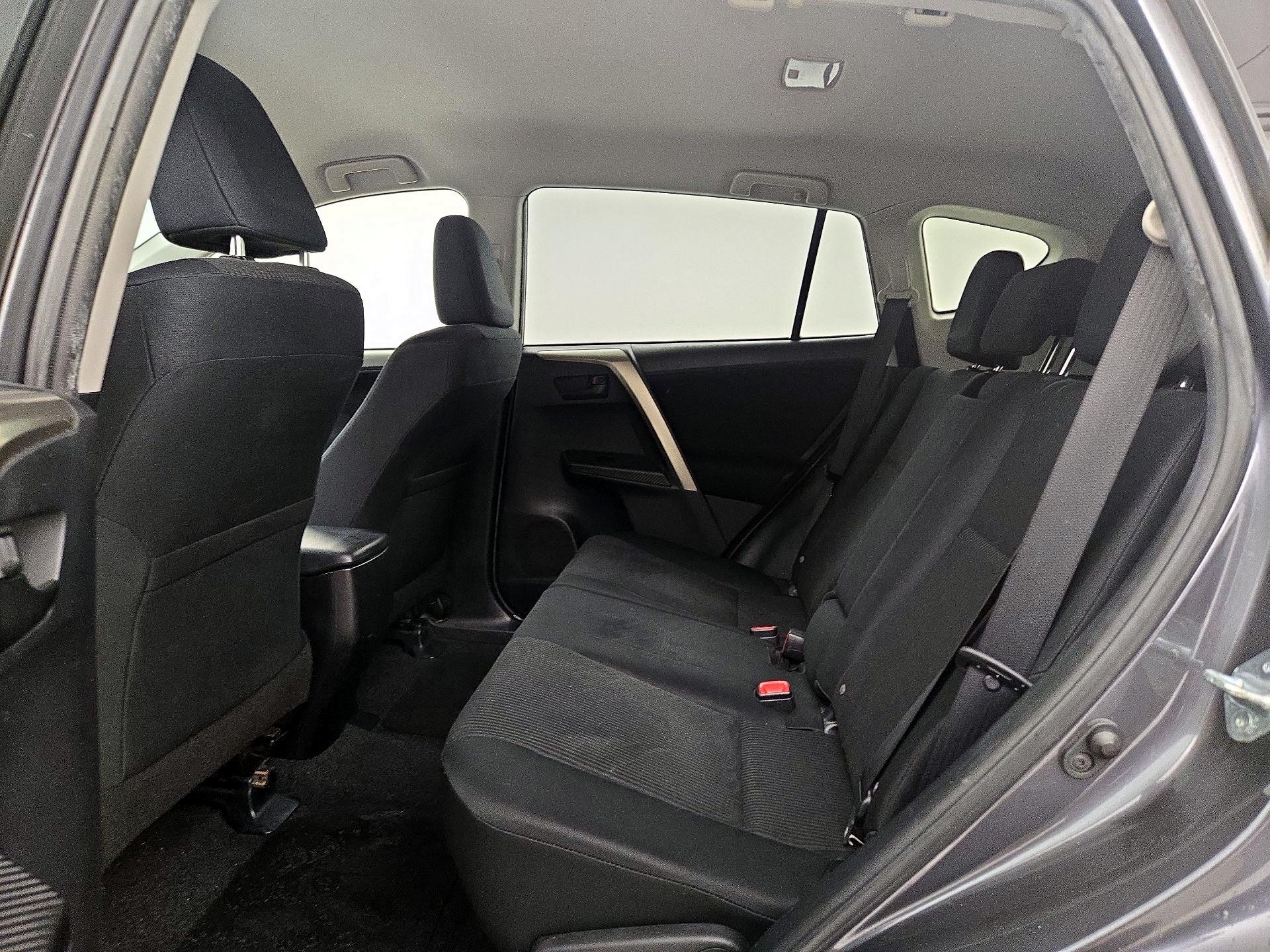 Thumbnail: 2014 Toyota RAV4 - 19
