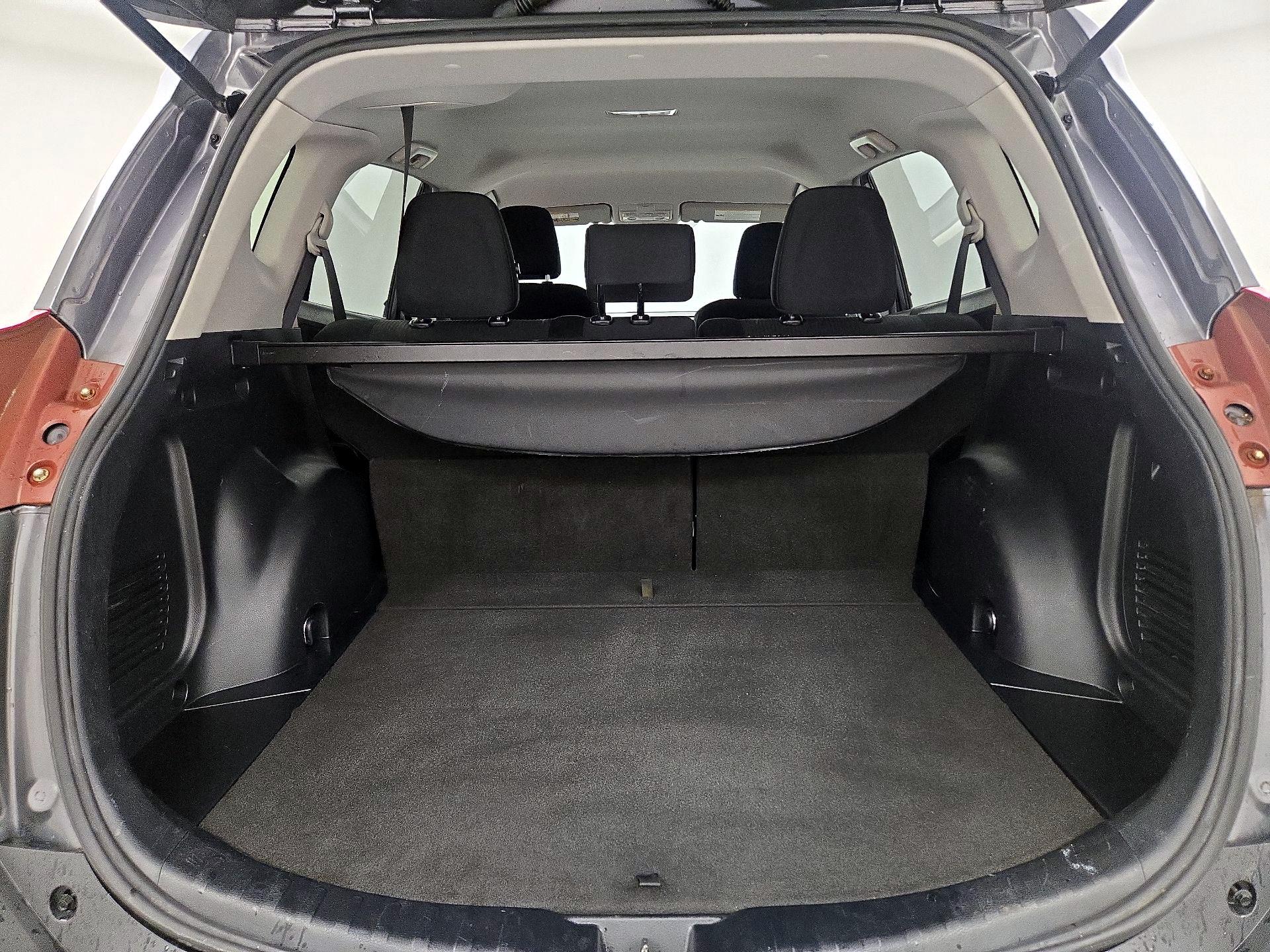Thumbnail: 2014 Toyota RAV4 - 20