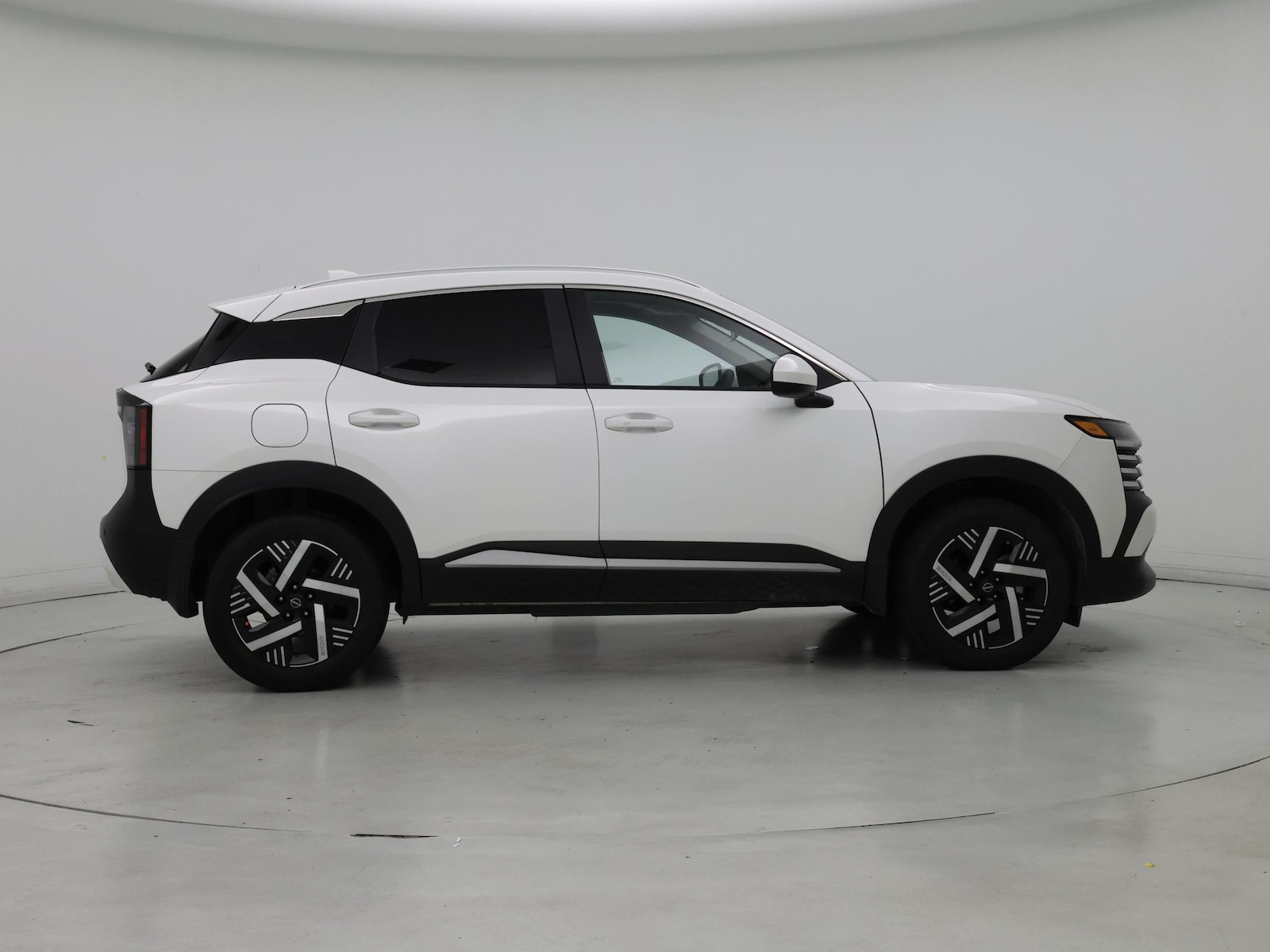 2025 Nissan Kicks SV - Photo 8
