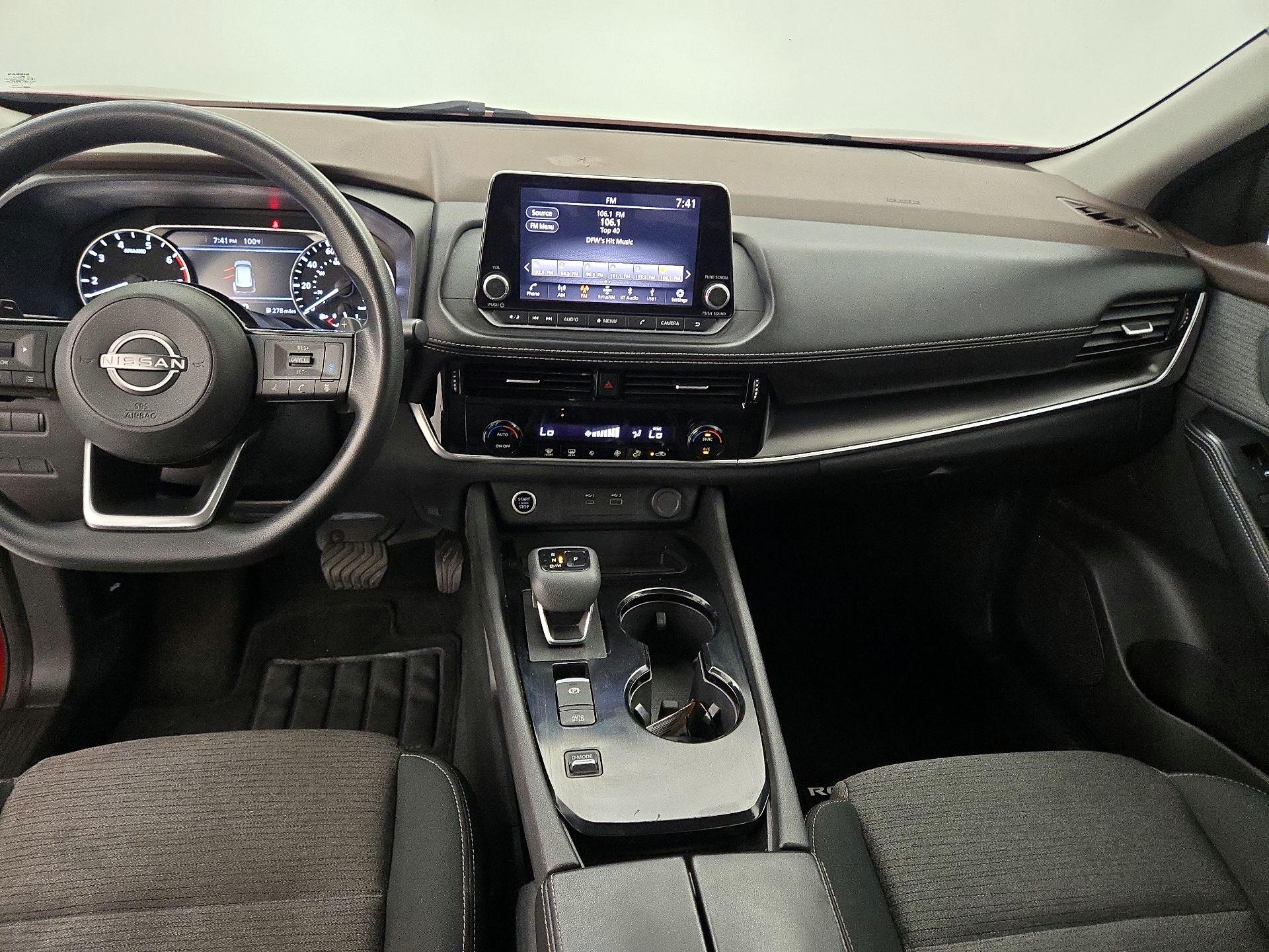 Thumbnail: 2023 Nissan Rogue - 9