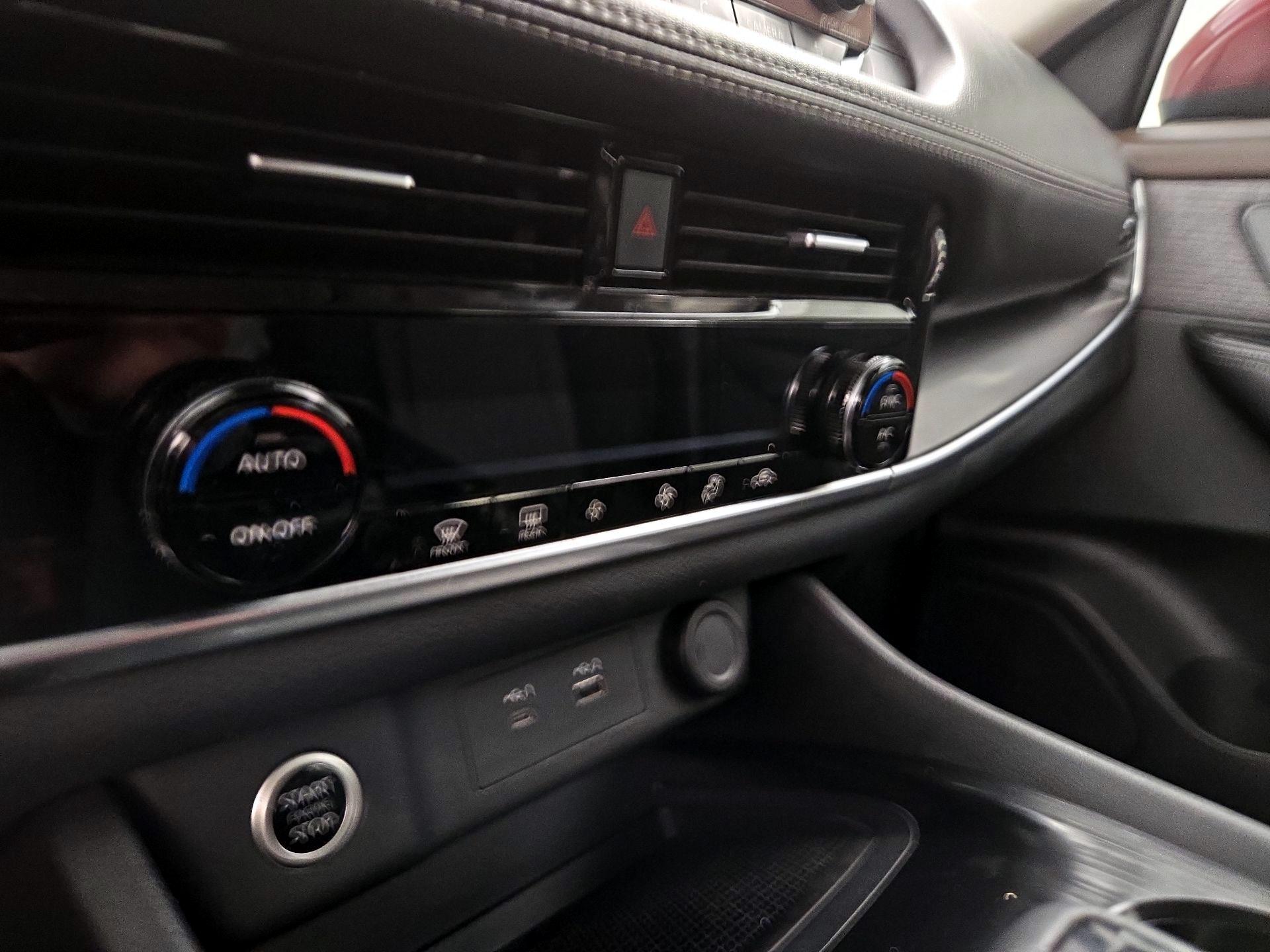 Thumbnail: 2023 Nissan Rogue - 16