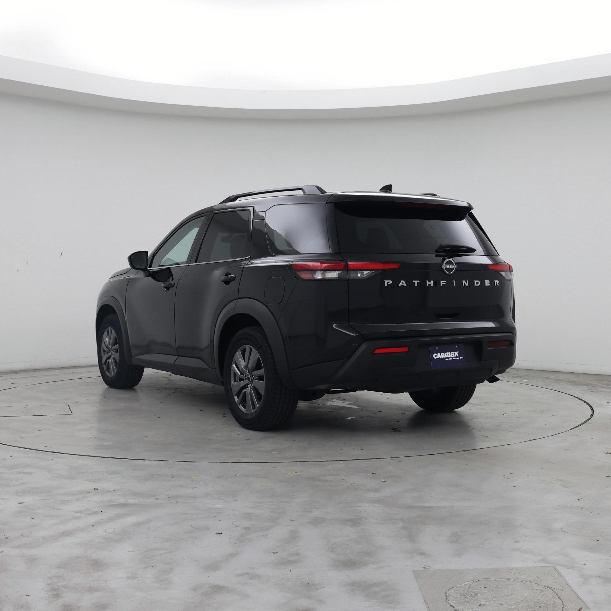 Thumbnail: 2025 Nissan Pathfinder - 2