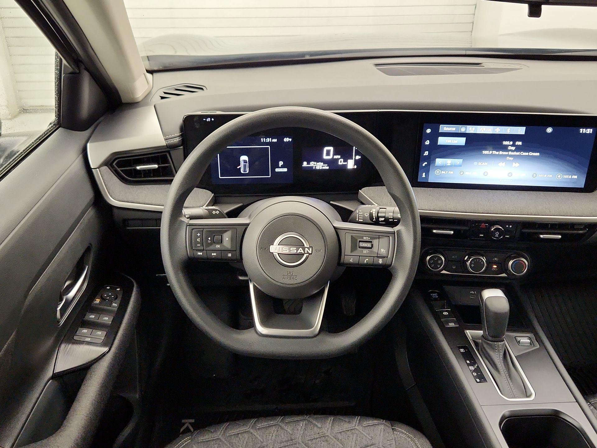 Thumbnail: 2025 Nissan Kicks - 10