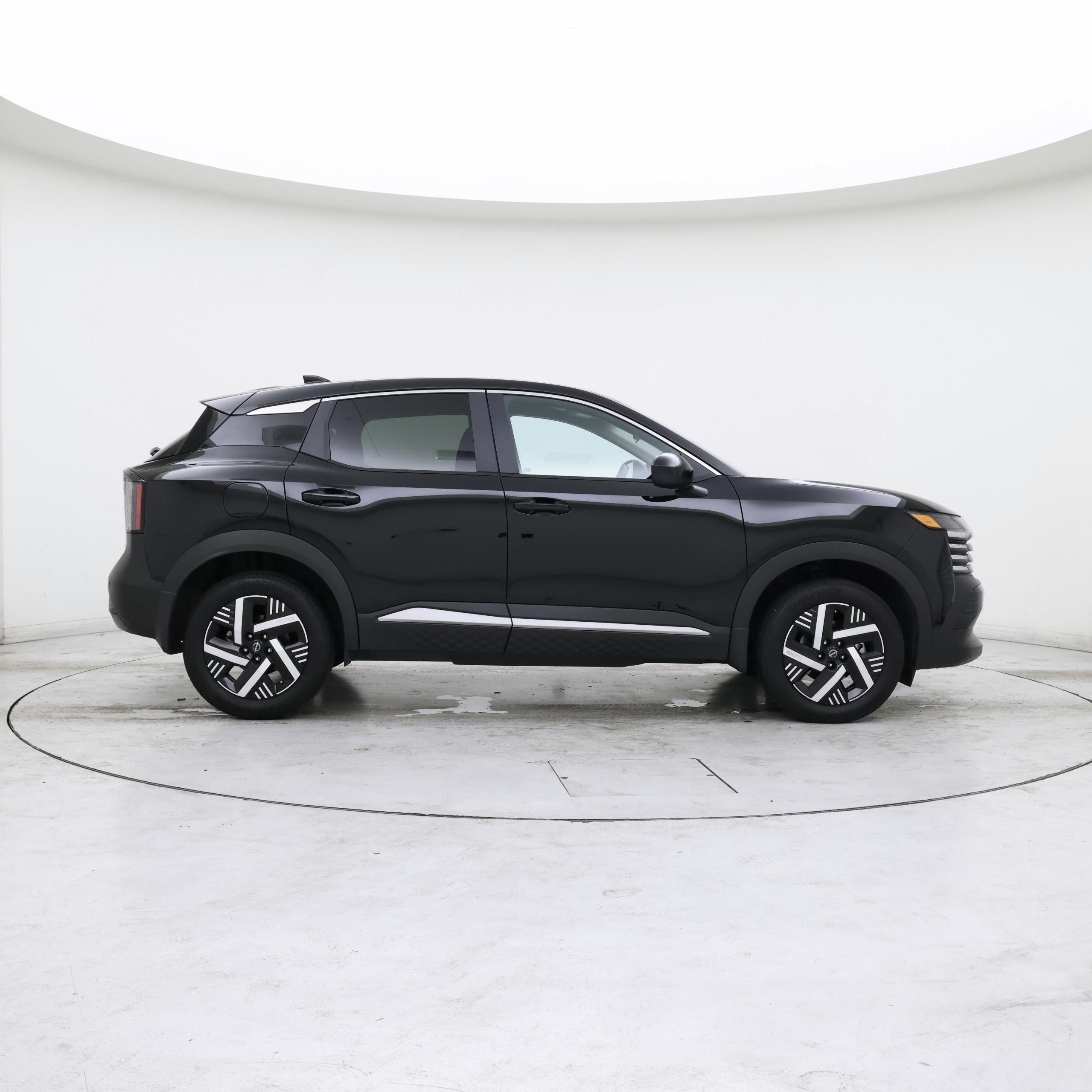 Thumbnail: 2025 Nissan Kicks - 7