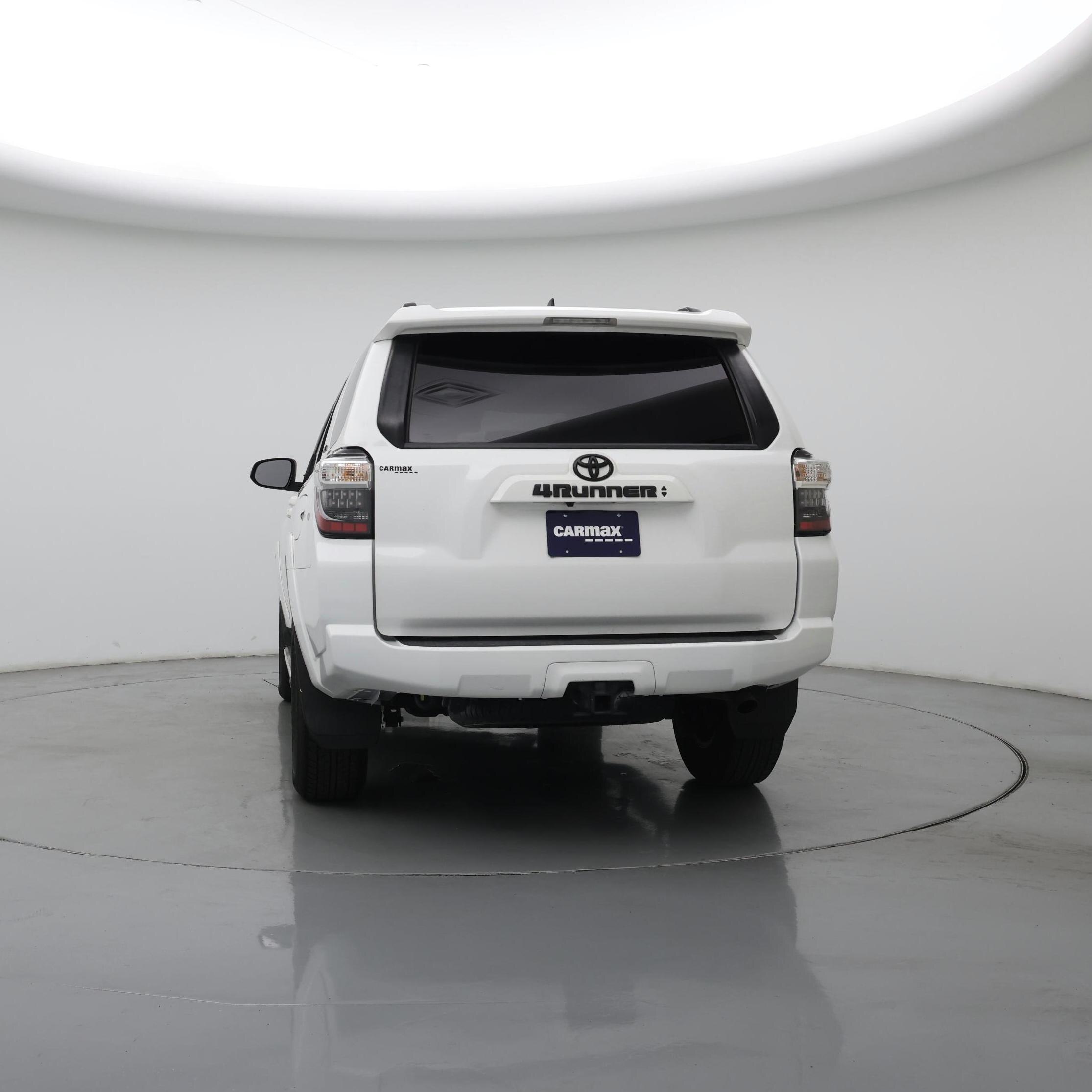 Thumbnail: 2022 Toyota 4Runner - 6