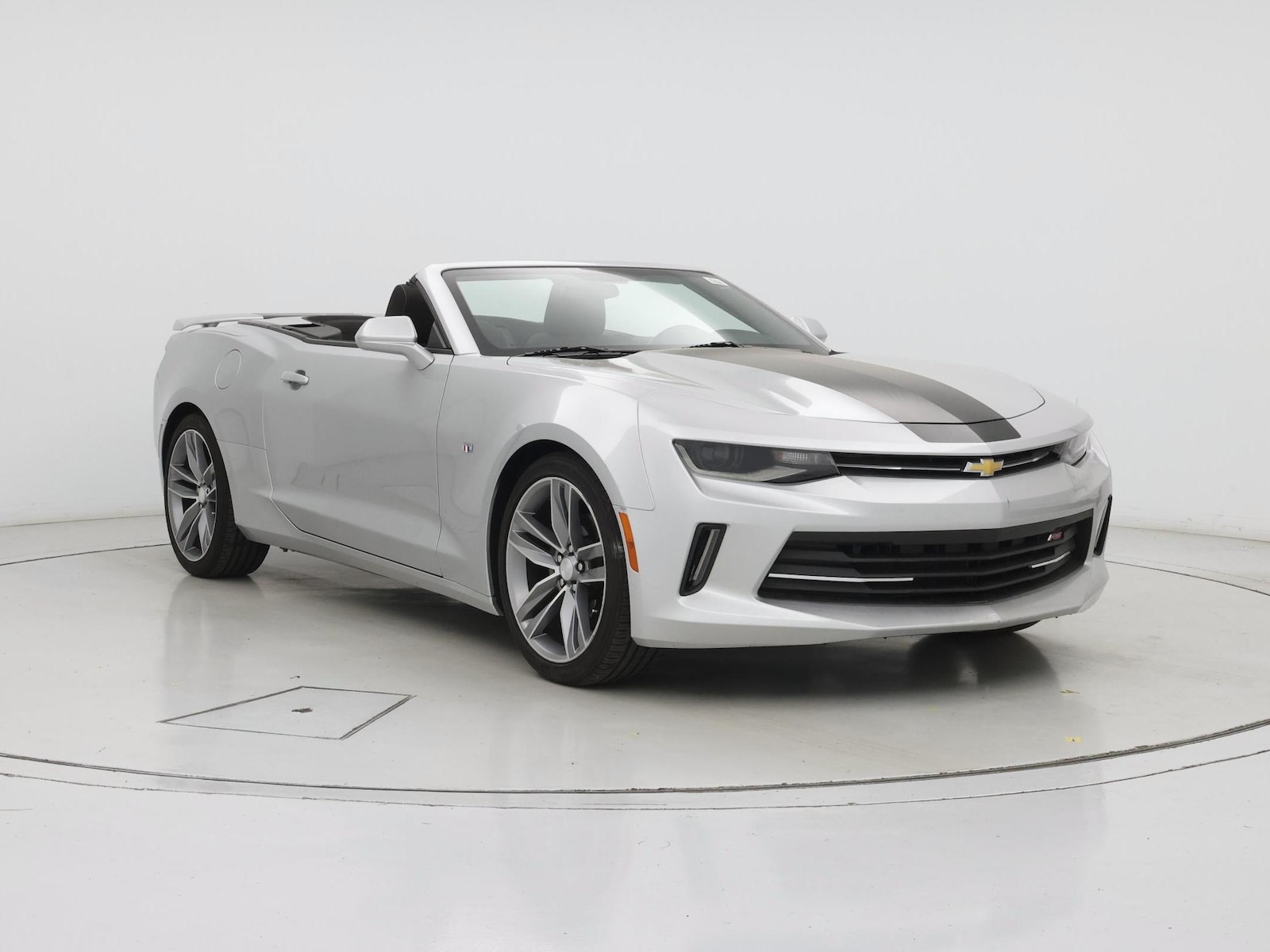 2018 Chevrolet Camaro 1LT - Photo 24