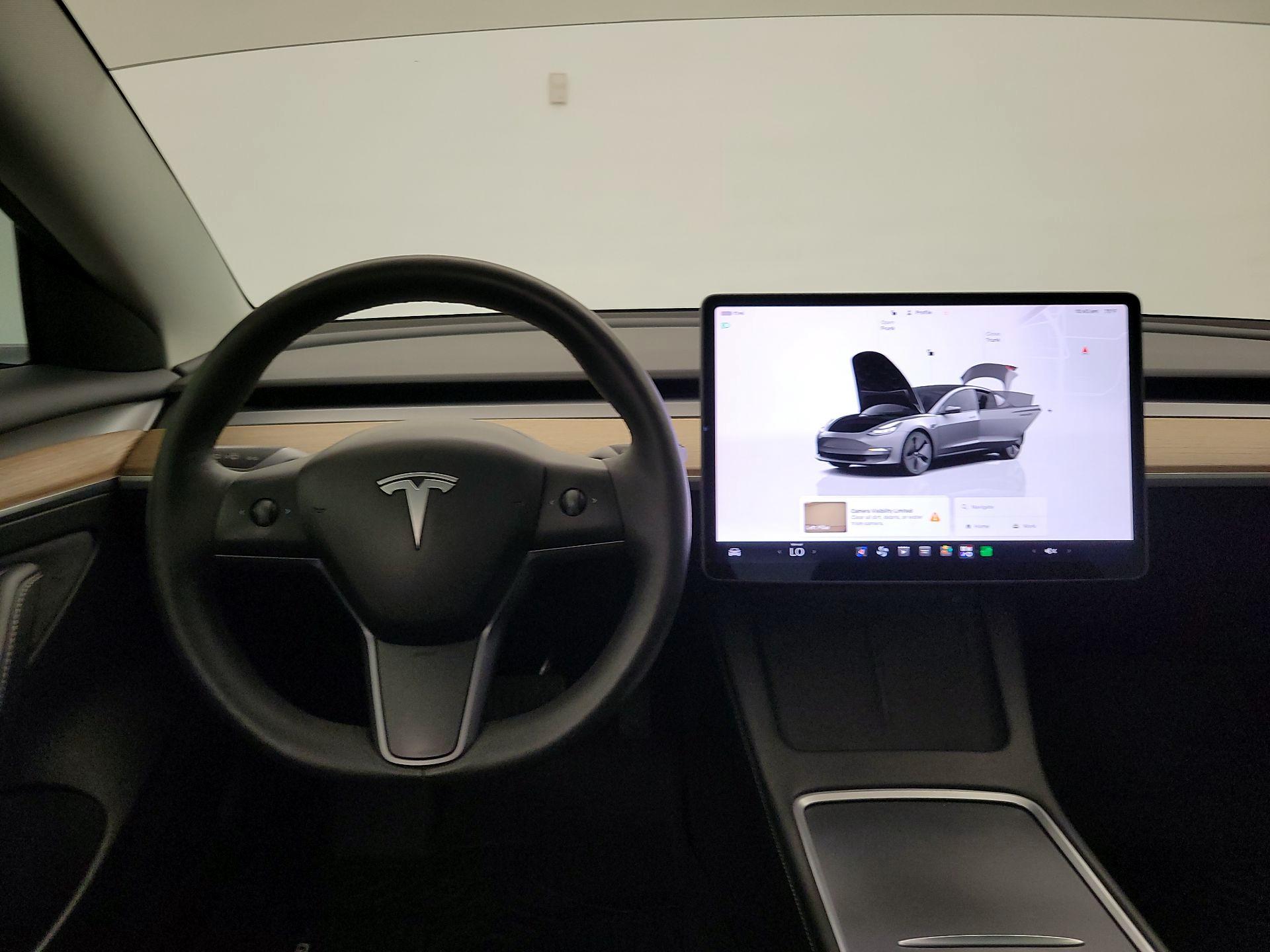Thumbnail: 2023 Tesla Model 3 - 9