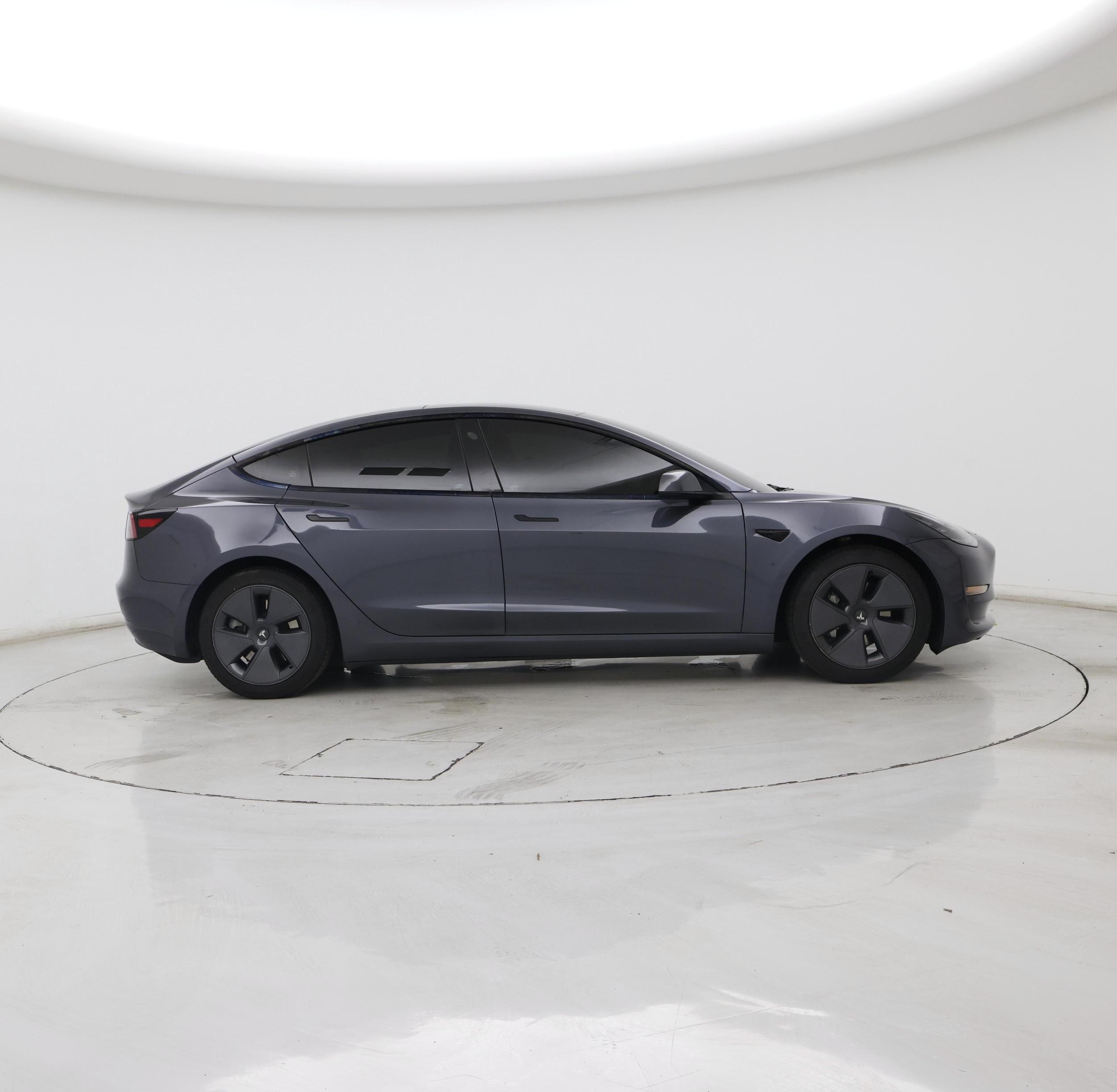 Thumbnail: 2023 Tesla Model 3 - 7