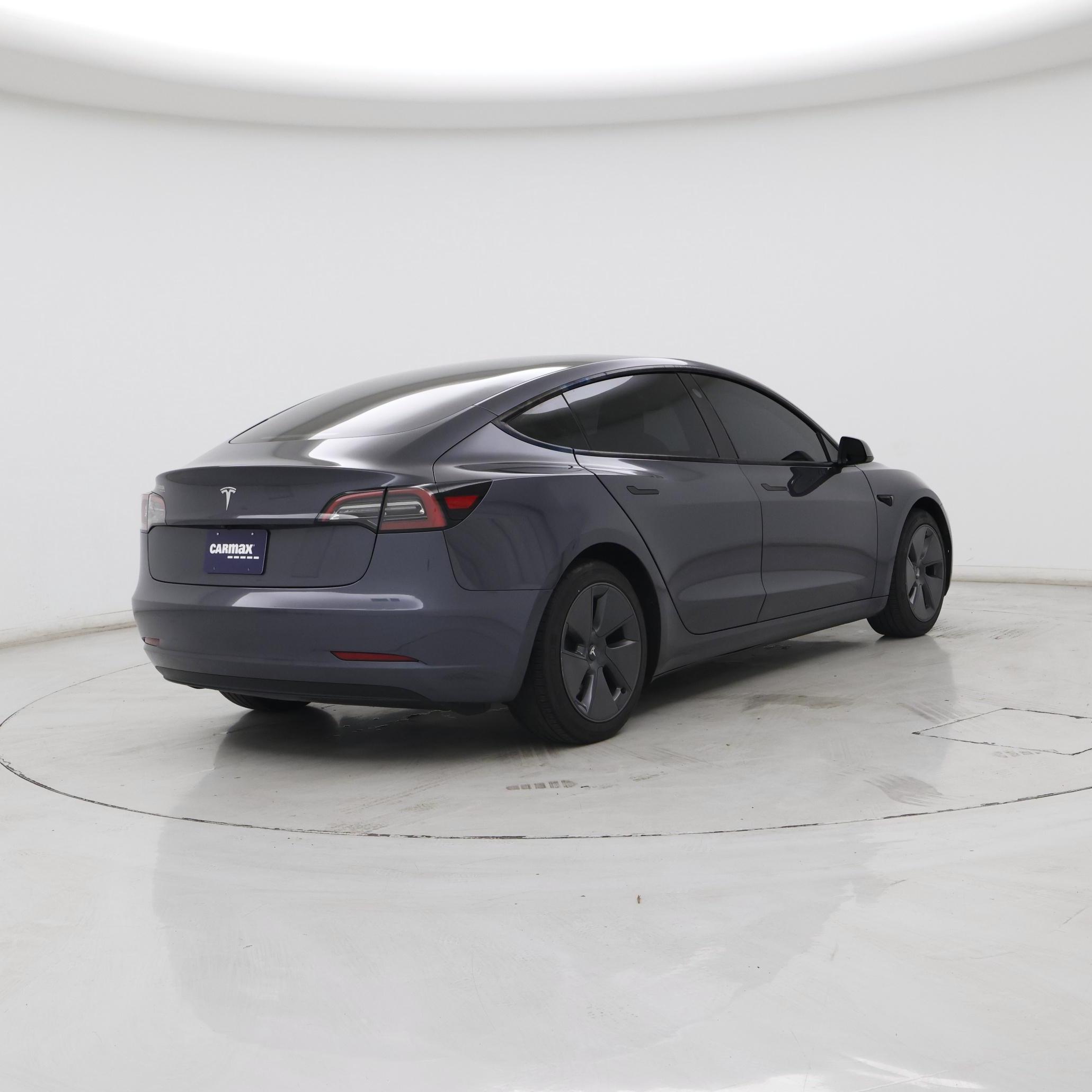 Thumbnail: 2023 Tesla Model 3 - 8