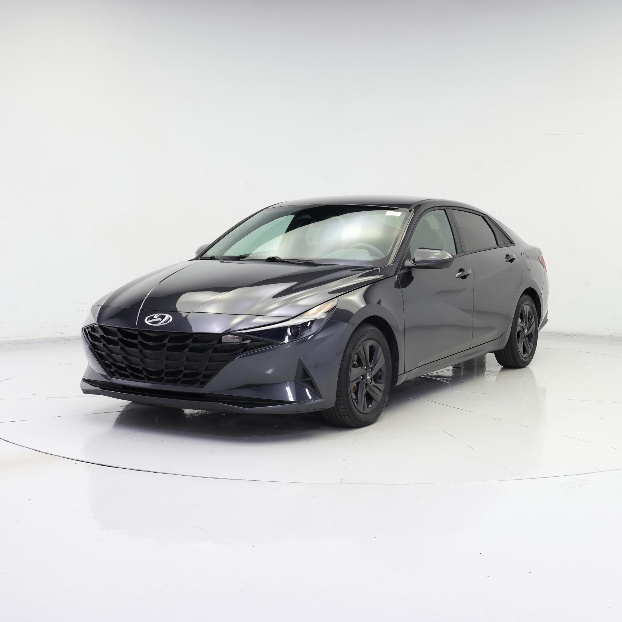 Thumbnail: 2022 Hyundai Elantra - 4