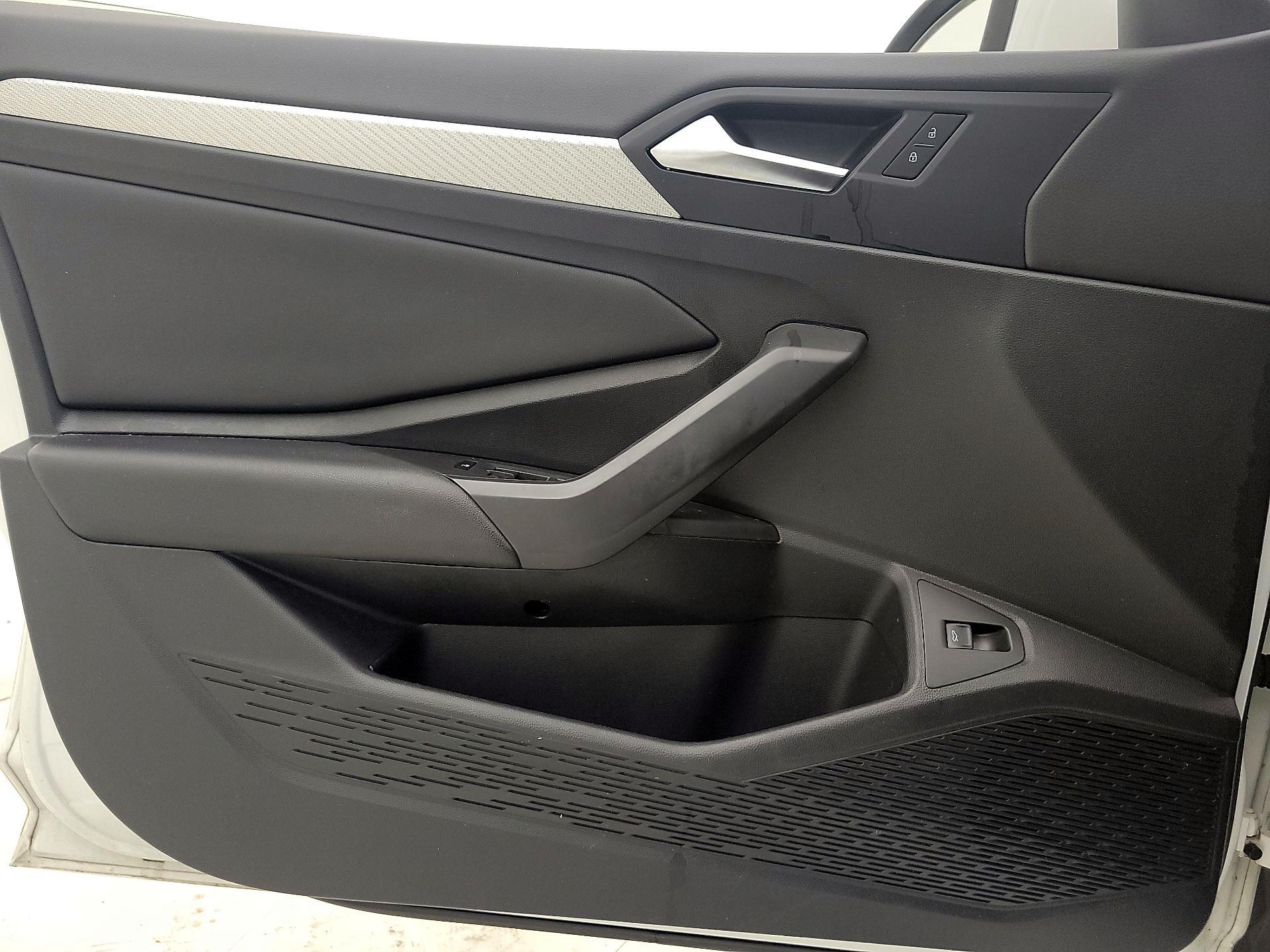 Thumbnail: 2020 Volkswagen Jetta - 12