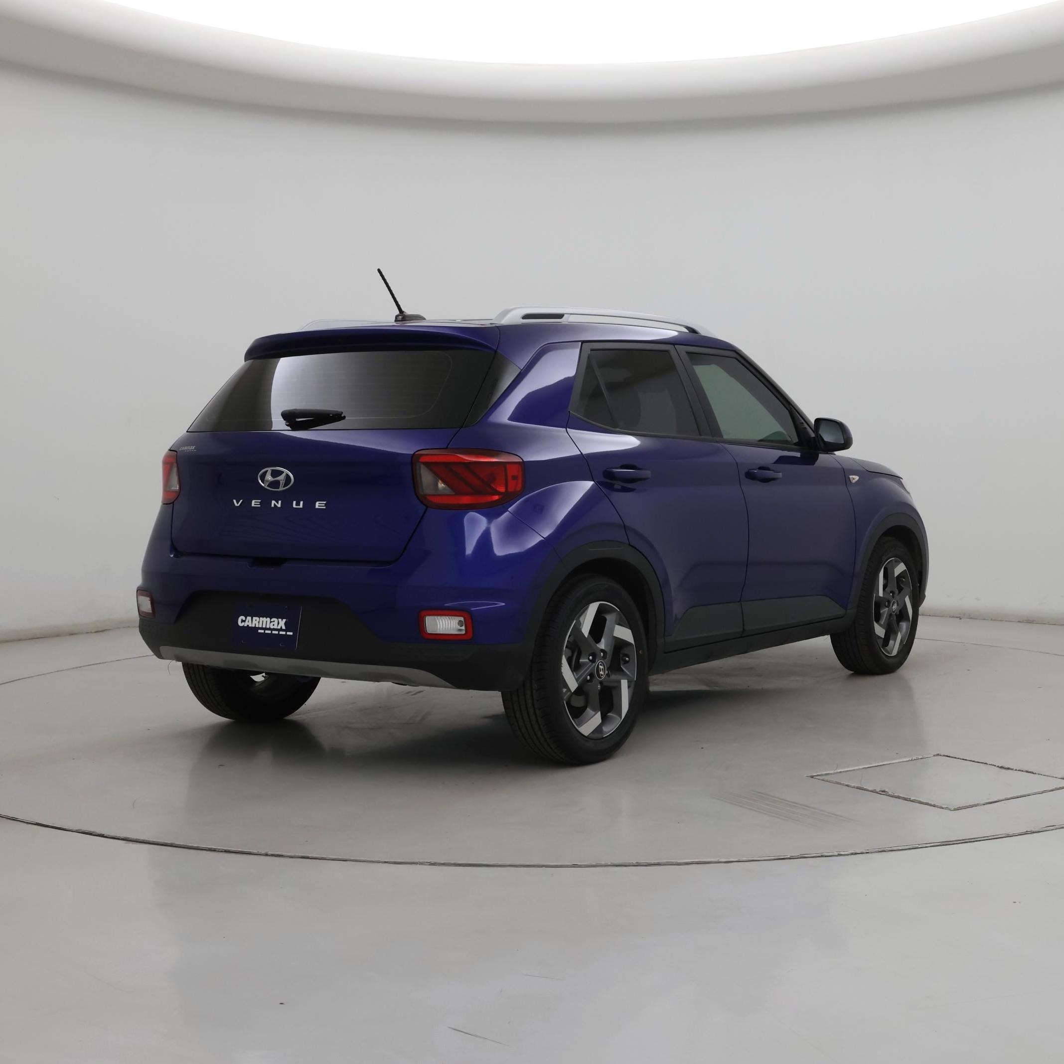 Thumbnail: 2023 Hyundai Venue - 8