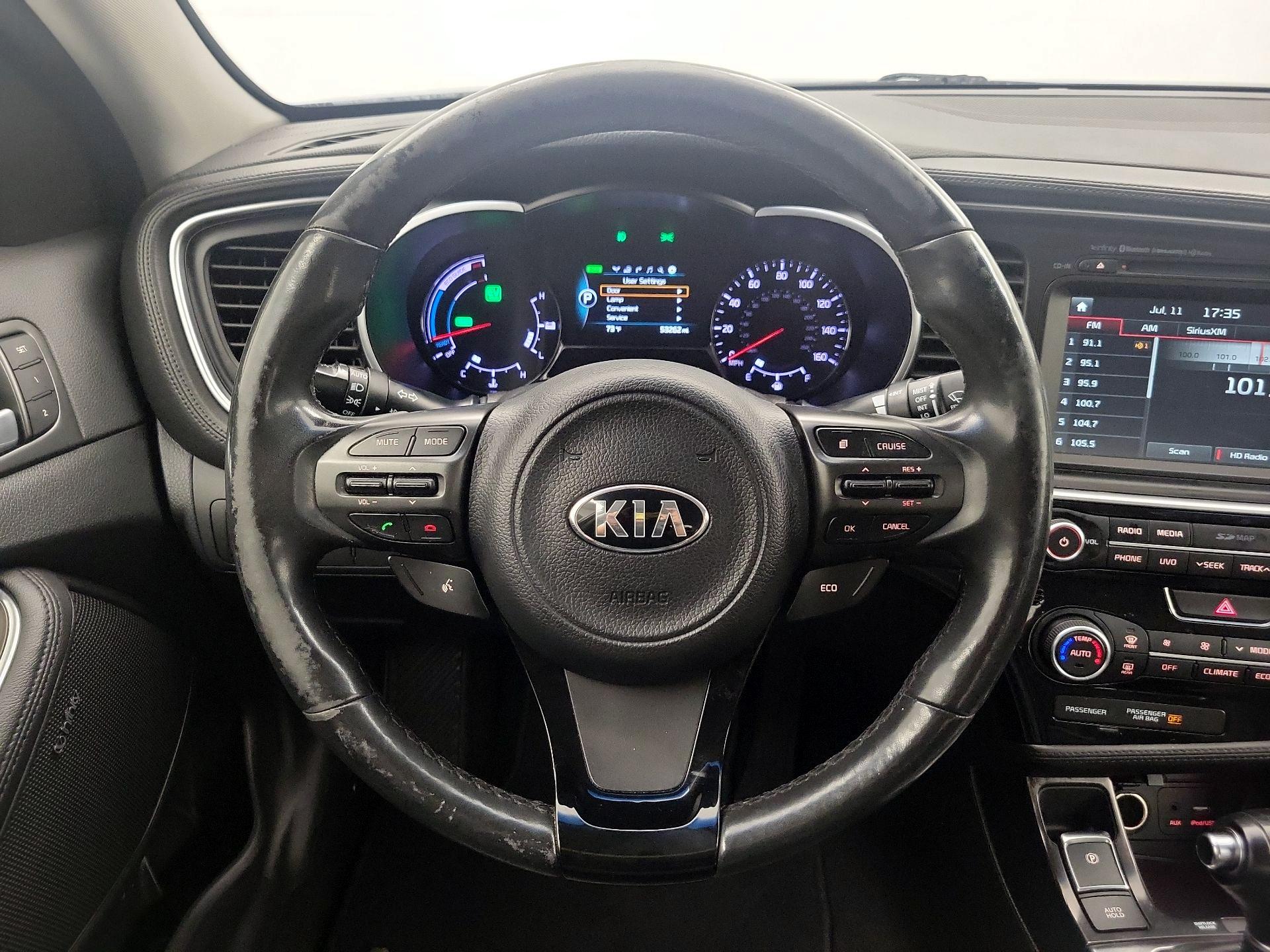 Thumbnail: 2016 Kia Optima - 10