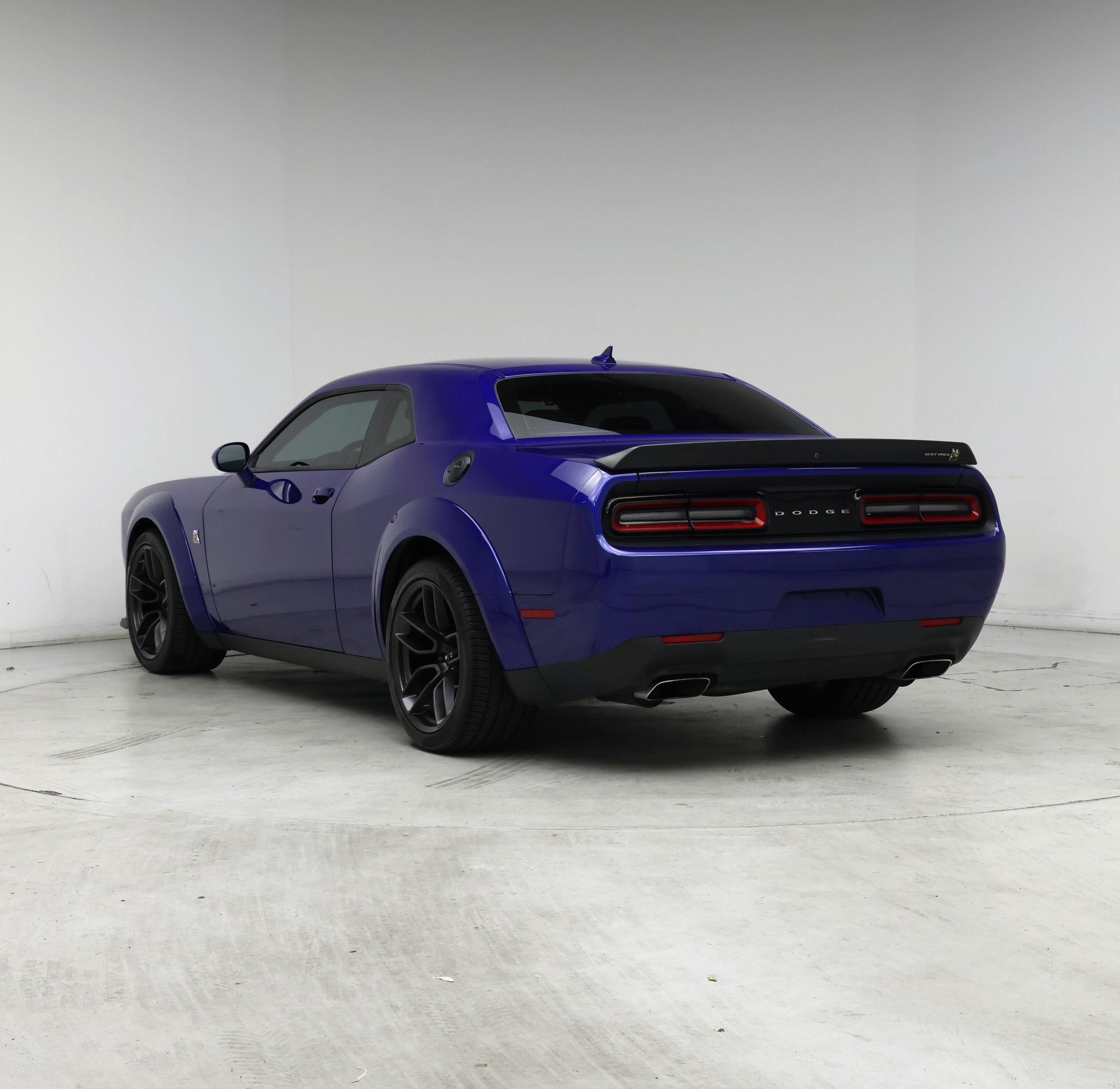 Thumbnail: 2022 Dodge Challenger - 2