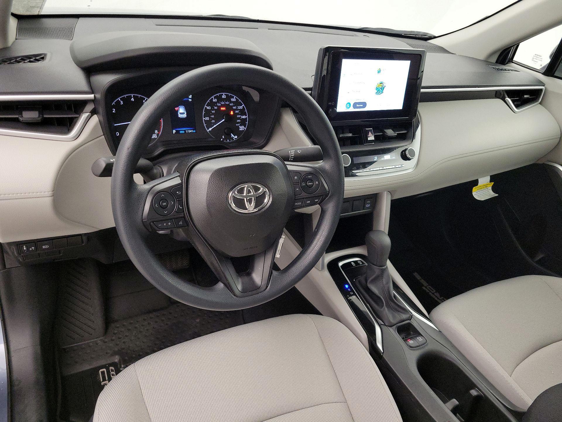 Thumbnail: 2025 Toyota Corolla Cross - 9