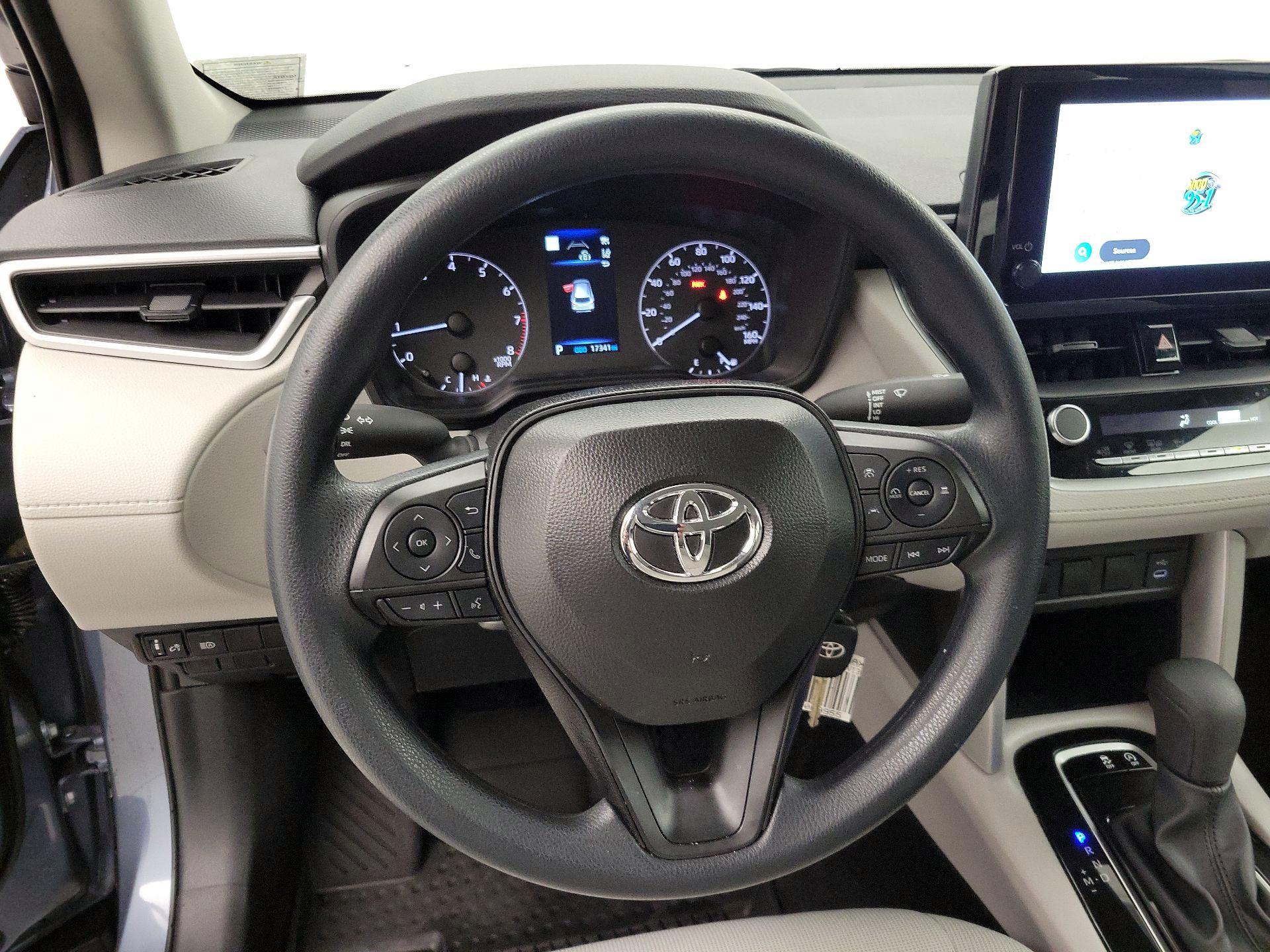 Thumbnail: 2025 Toyota Corolla Cross - 10