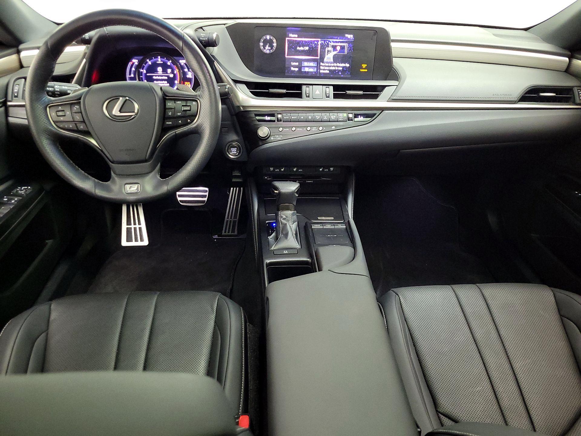 Thumbnail: 2021 Lexus ES - 9