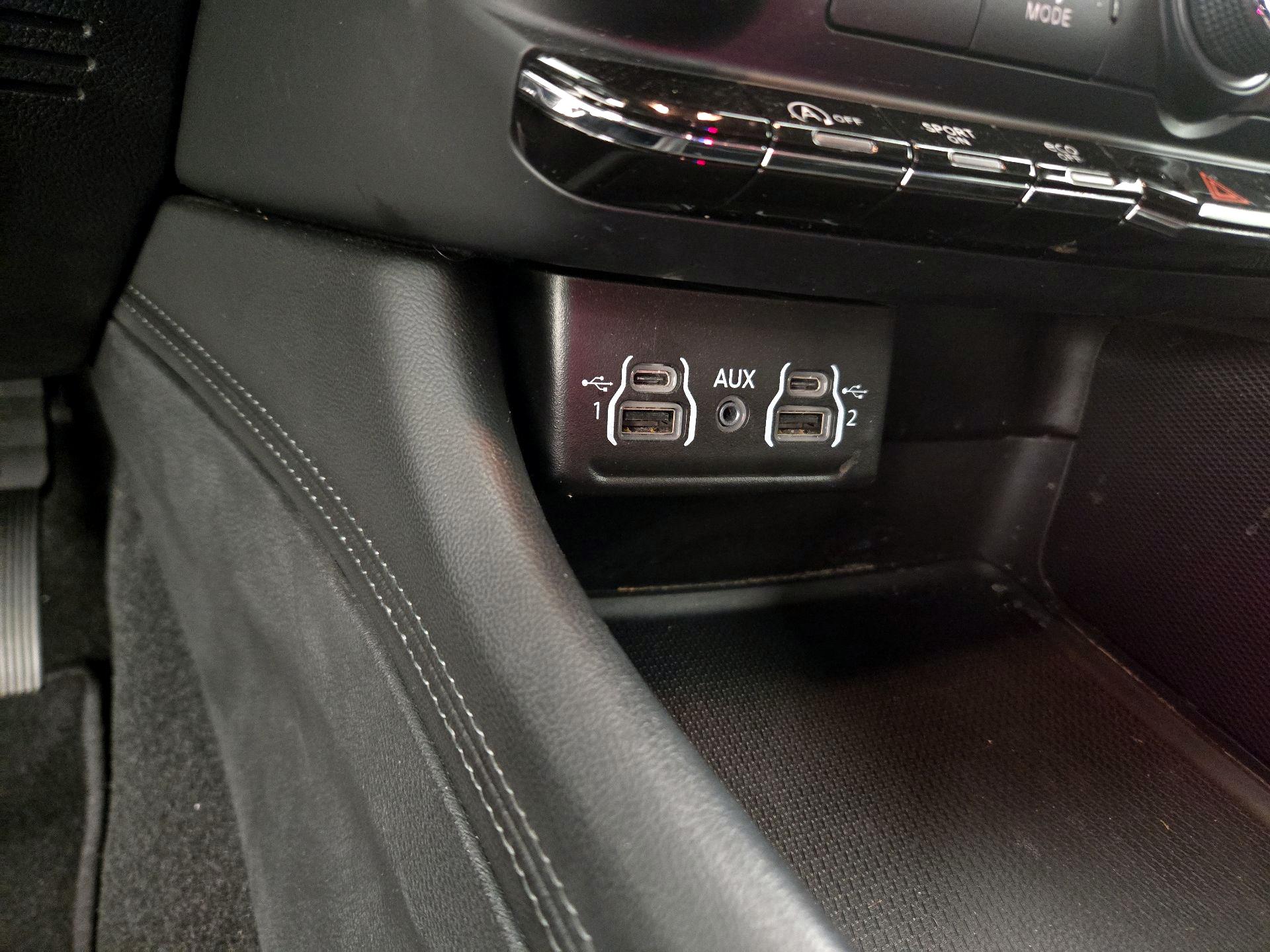 Thumbnail: 2022 Dodge Durango - 18