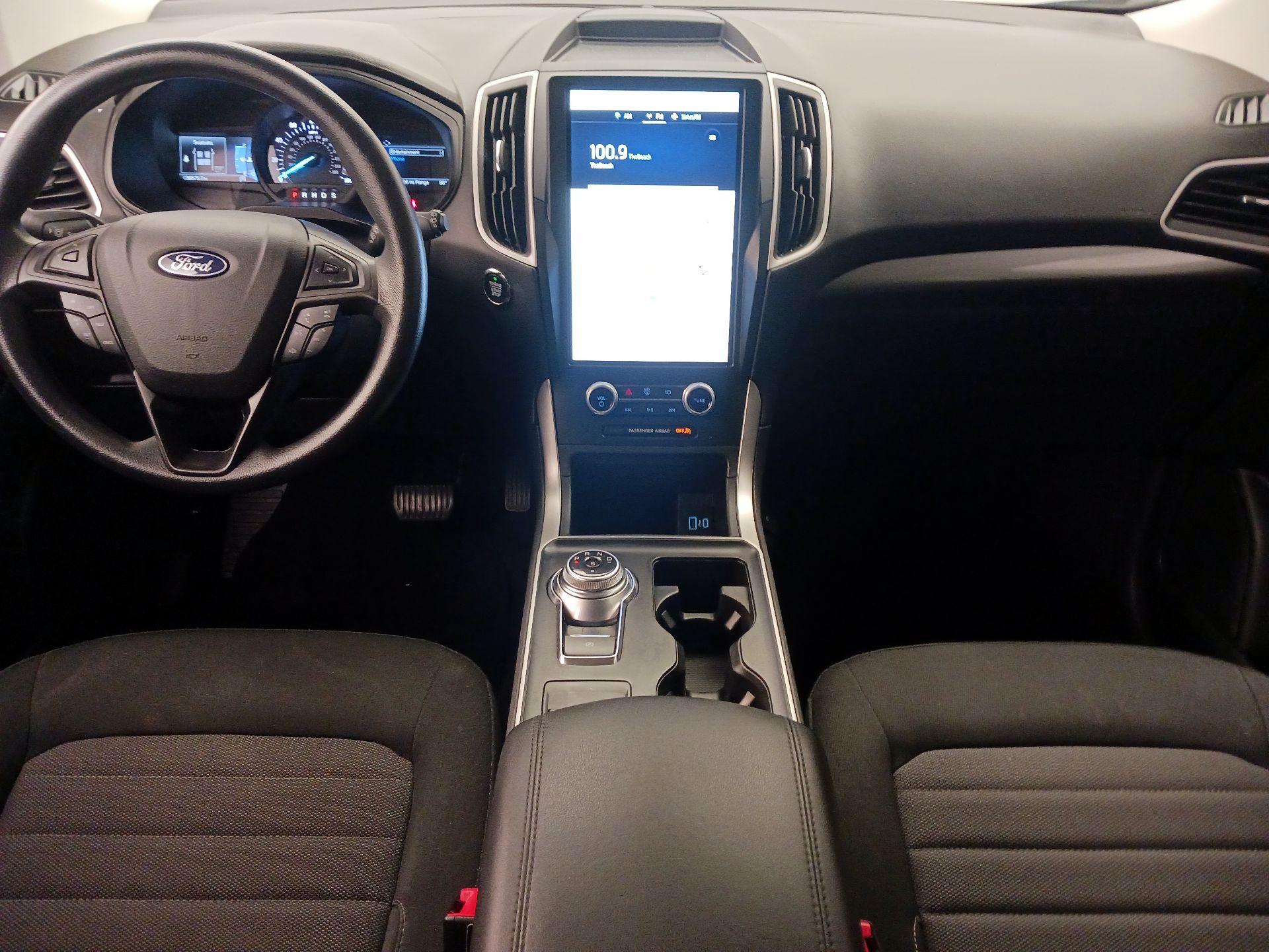 Thumbnail: 2023 Ford Edge - 9