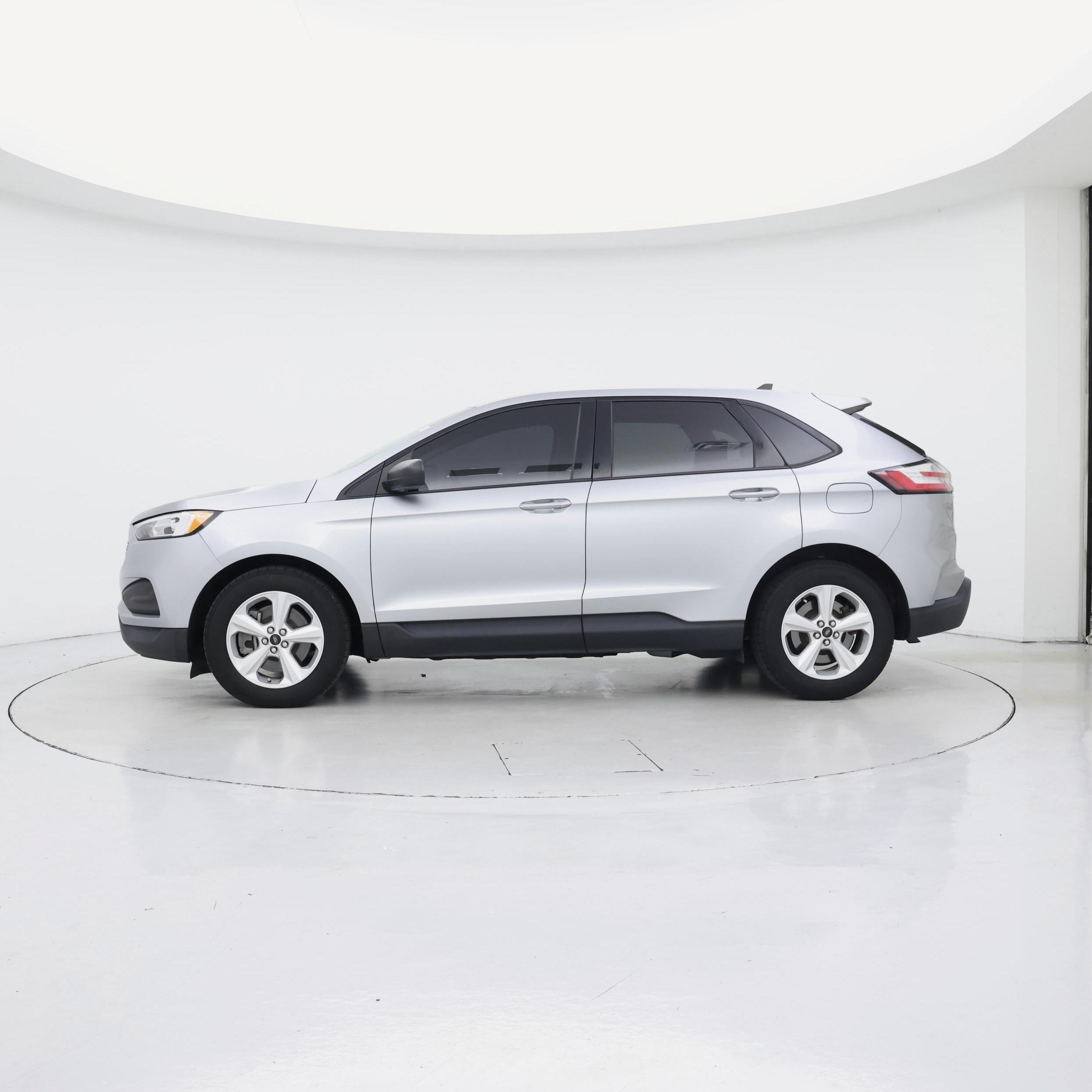 Thumbnail: 2023 Ford Edge - 3