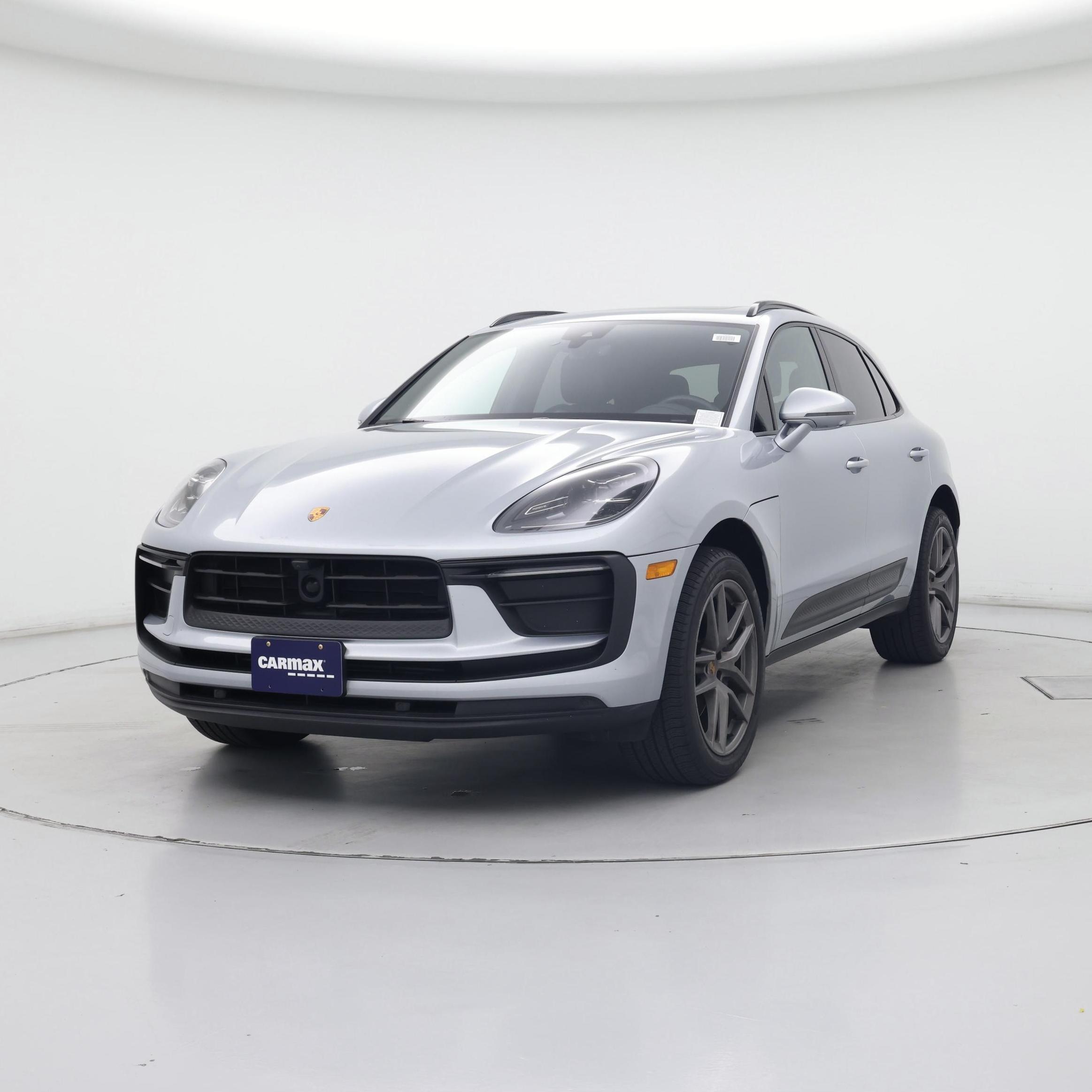 Thumbnail: 2023 Porsche Macan - 4